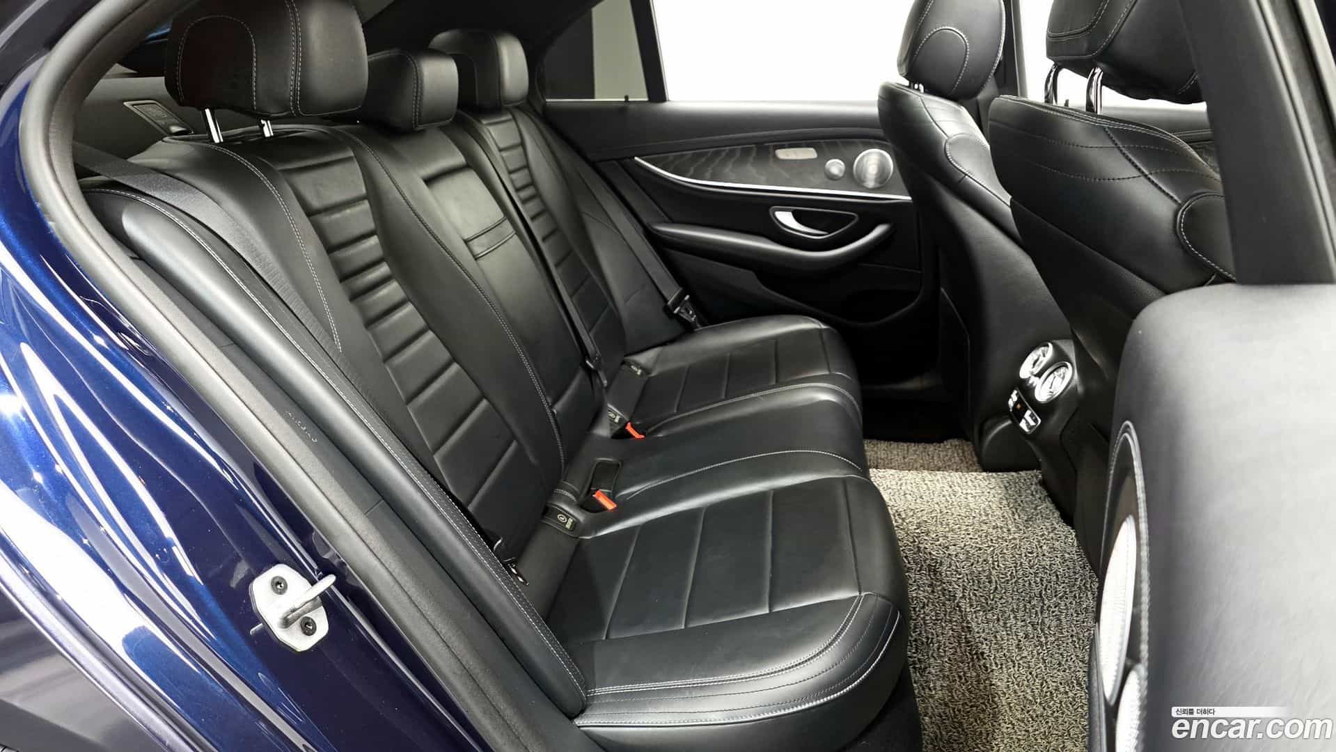 E-Class Mercedes-Benz 2021.1-OPTION-016