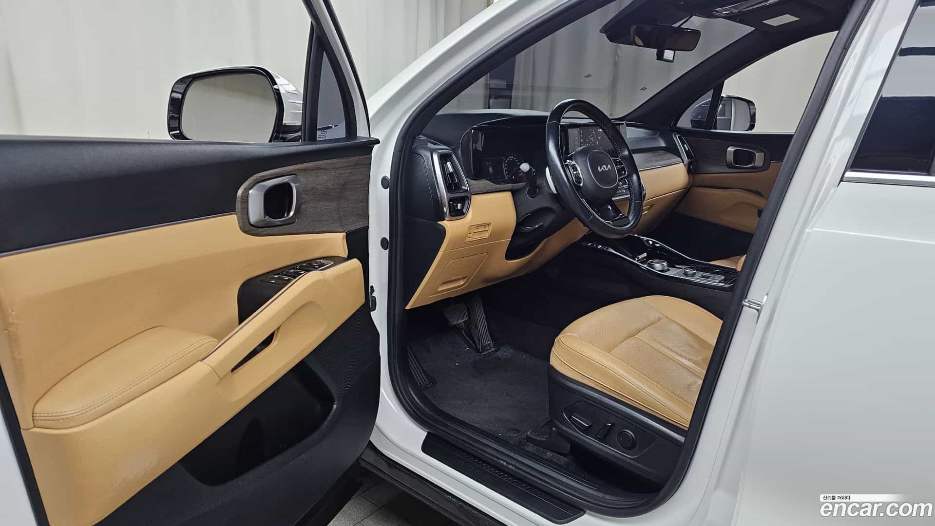 Sorento Kia 2022.0-INNER-010