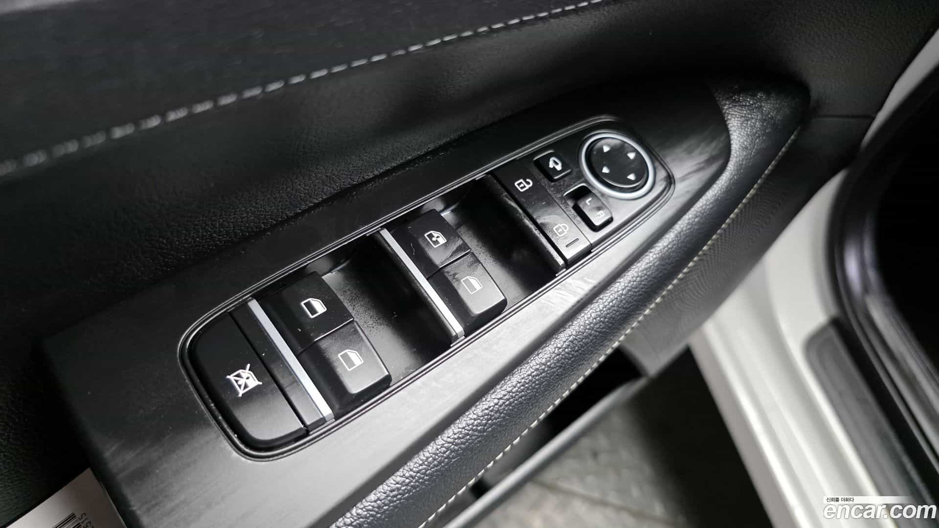 K3 Kia 2022.9-OPTION-018