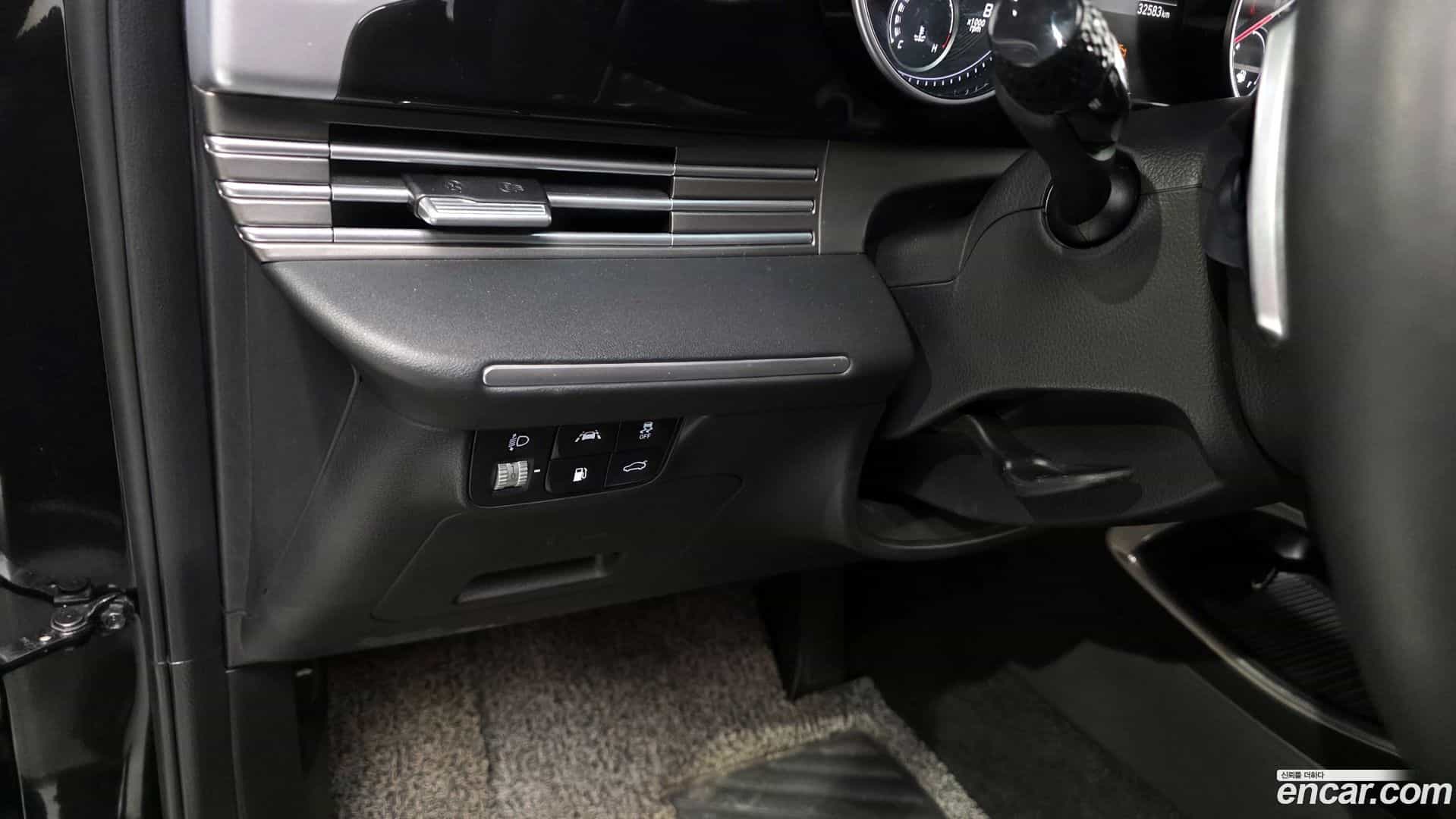 Grandeur Hyundai 2022.1-OPTION-021