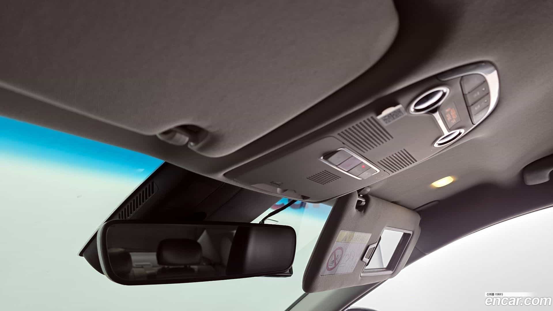 Grandeur Hyundai 2022.1-OPTION-023
