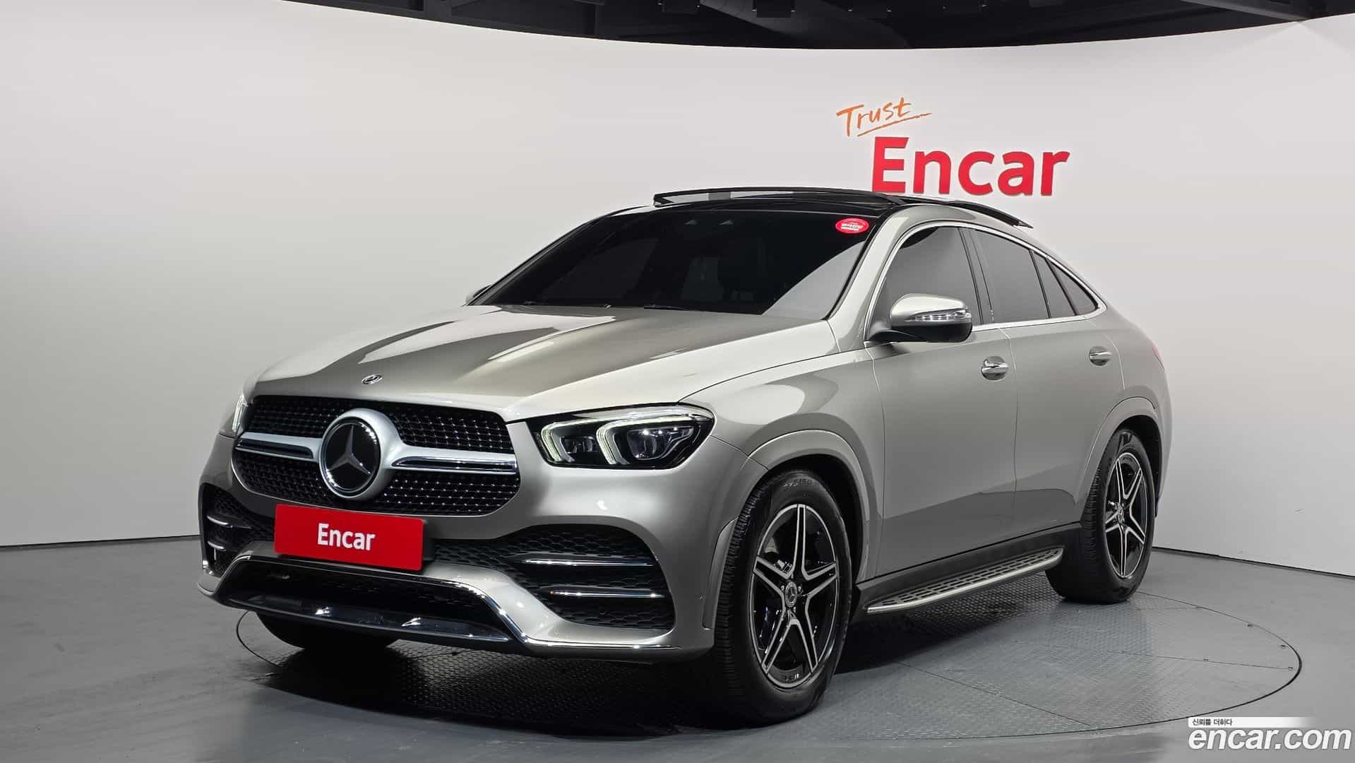 GLE-Class Mercedes-Benz 2021.2-OUTER-001