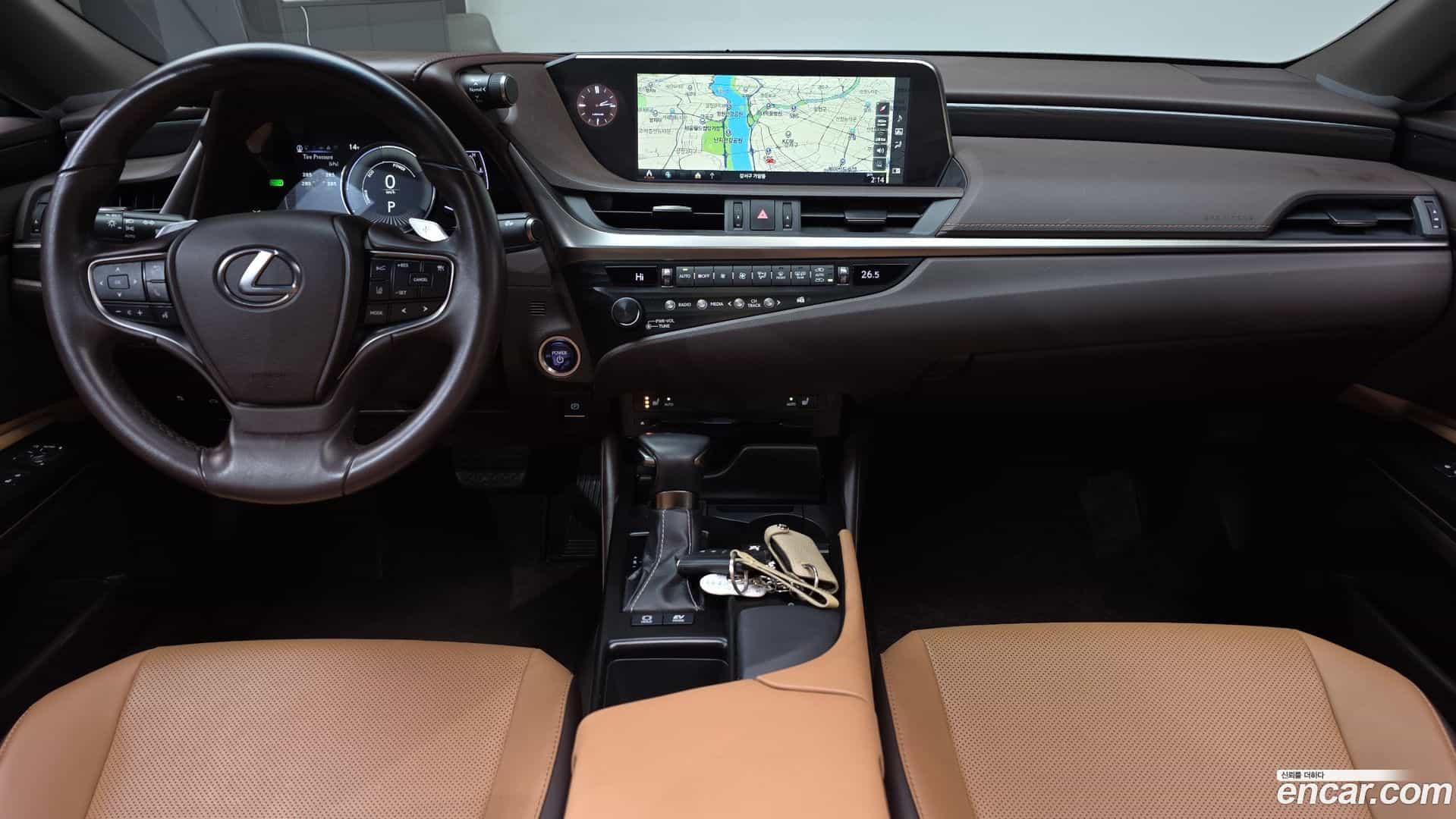 ES Lexus 2018.11-INNER-007