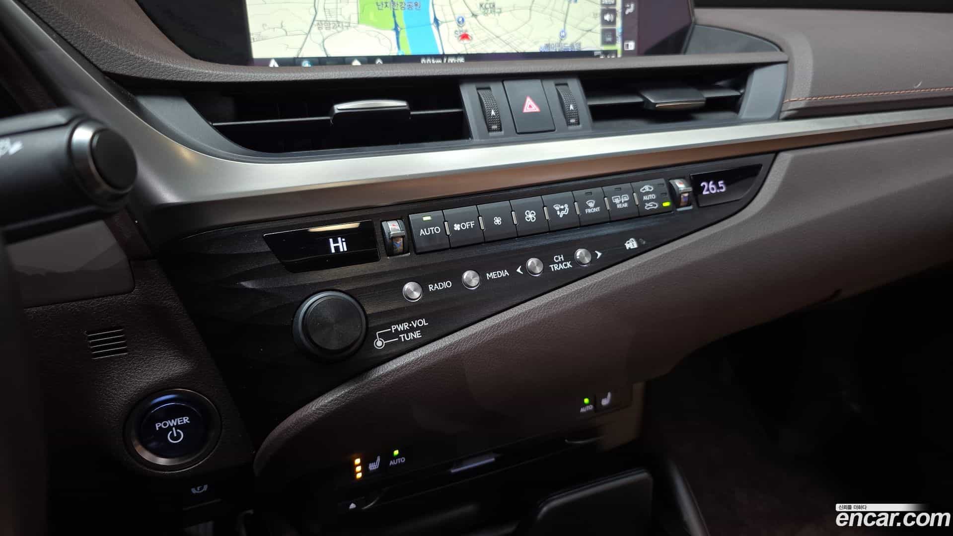 ES Lexus 2018.11-OPTION-021