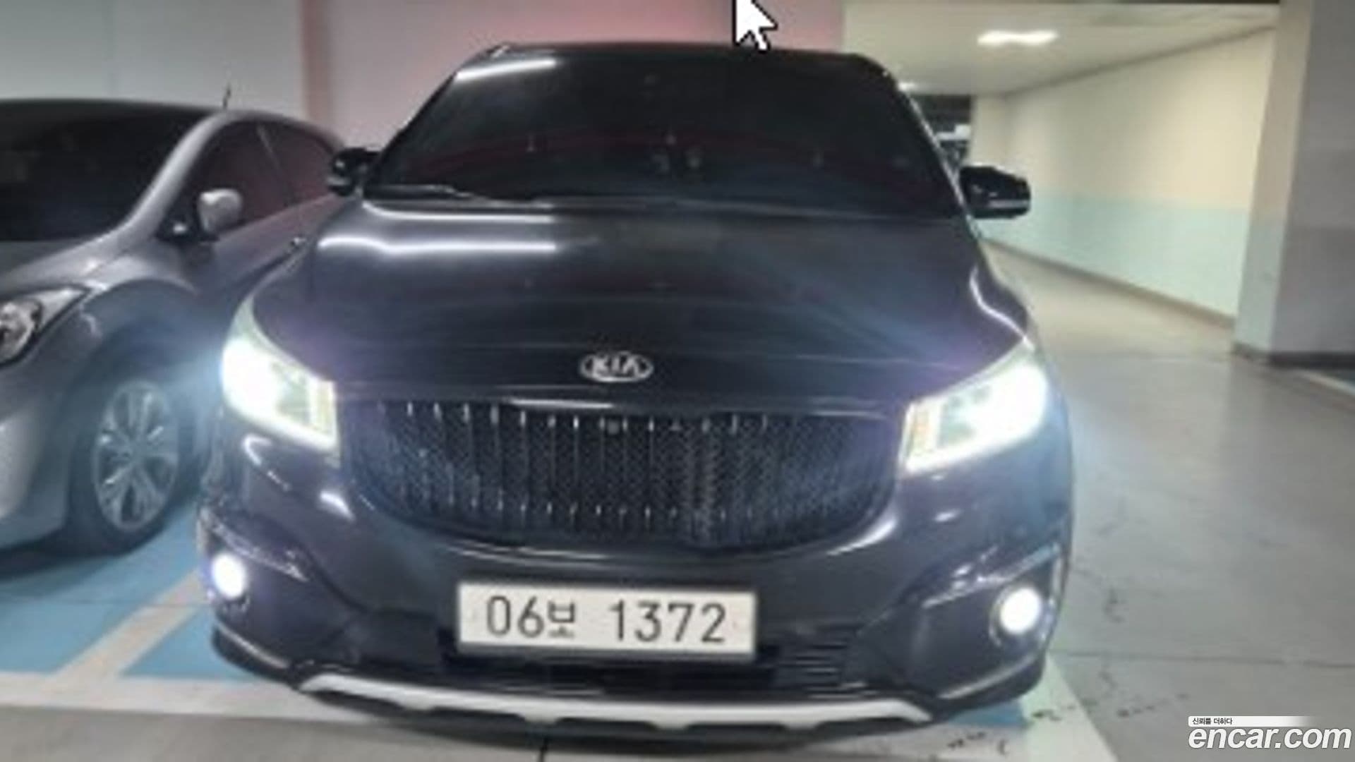 Main__Slider__Photo:Canival Kia 2017.10-0