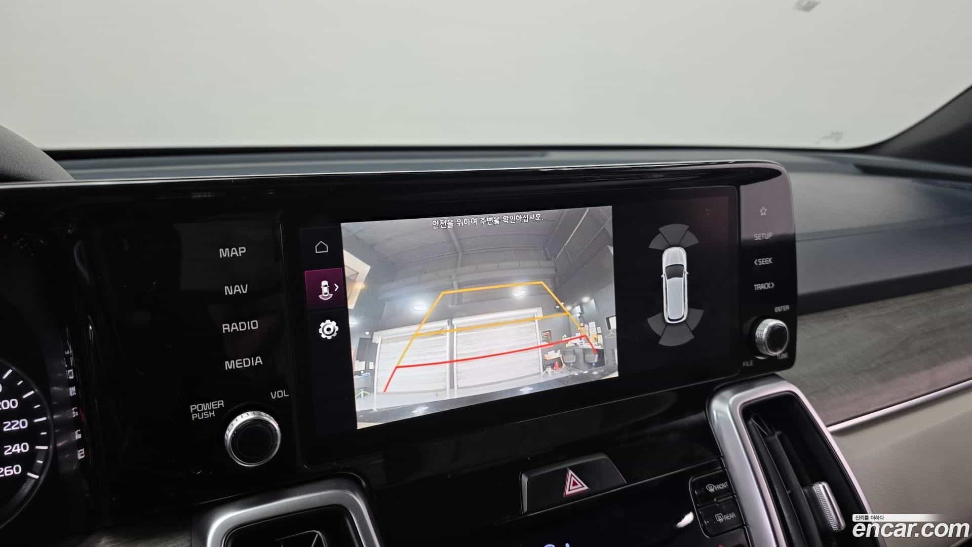 Sorento Kia 2022.0-OPTION-019
