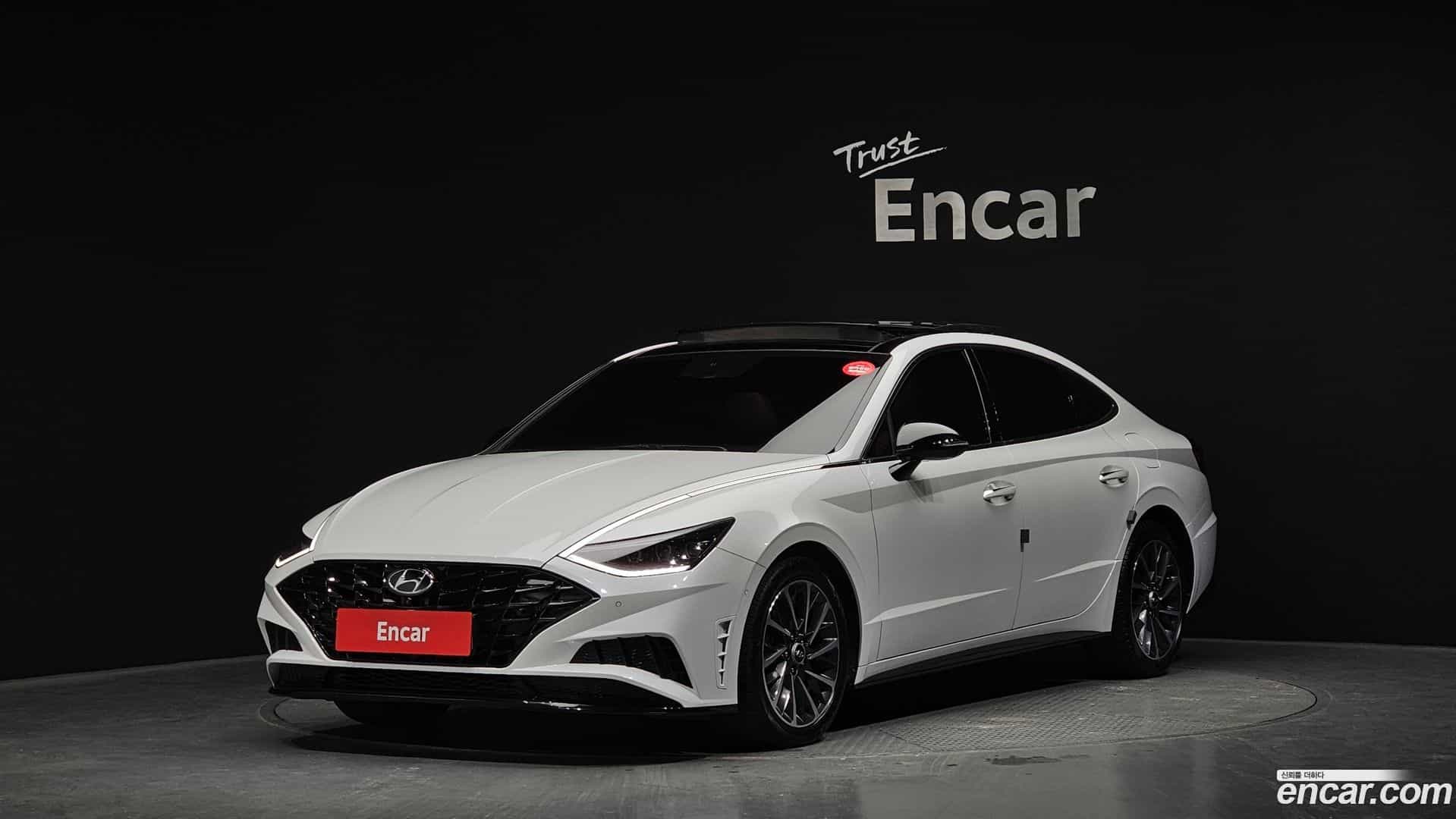 Sonata Hyundai 2019.10-OUTER-001