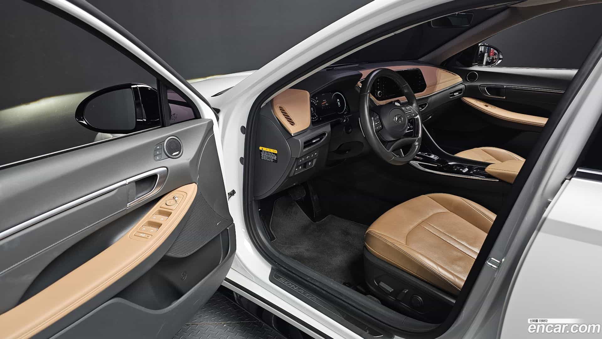 Sonata Hyundai 2019.10-OPTION-015