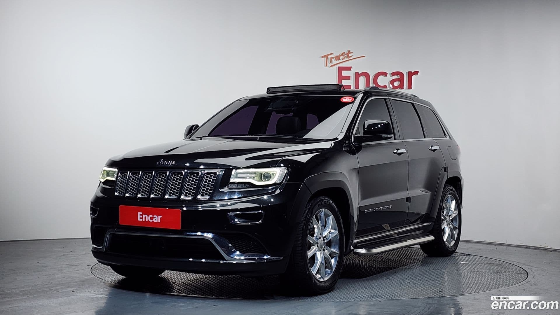 Main__Slider__Photo:Cherokee Jeep 2014.9-0