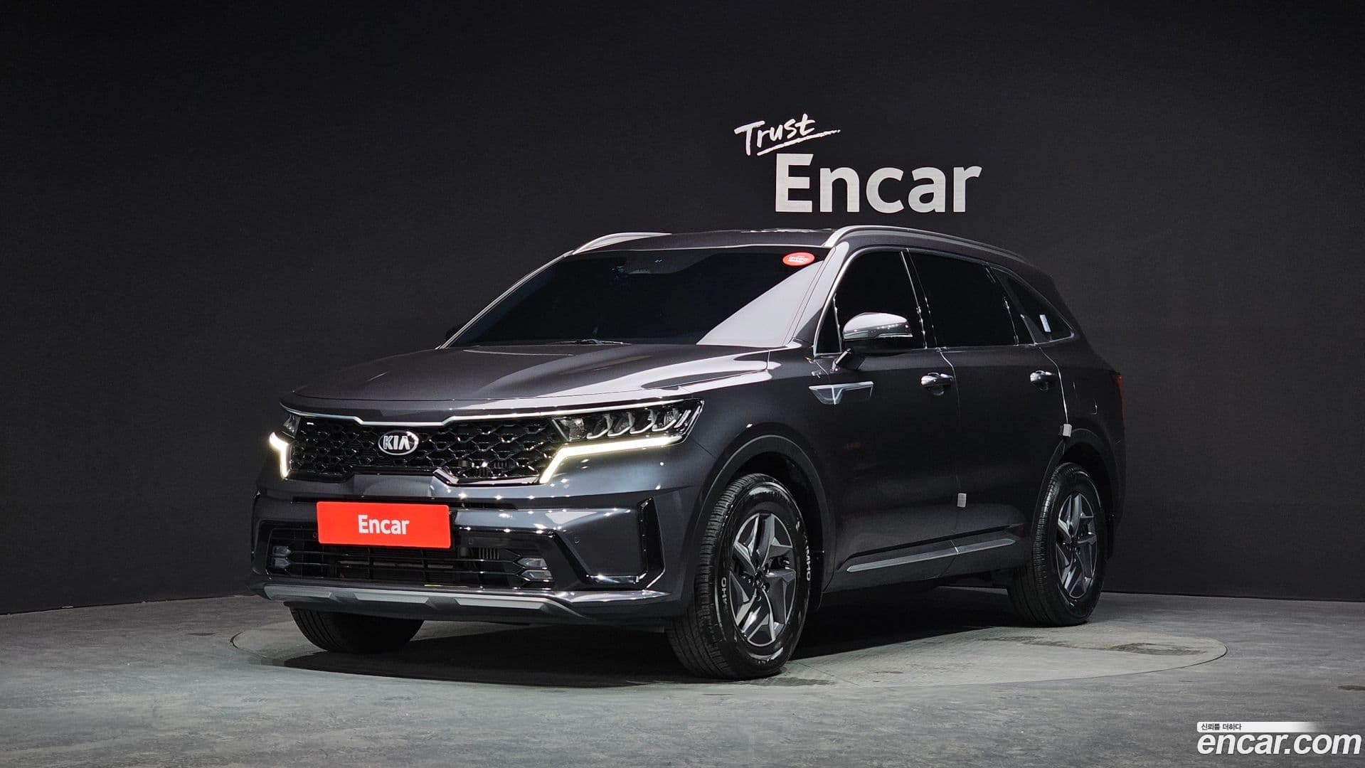 Main__Slider__Photo:Sorento Kia 2021.0-0