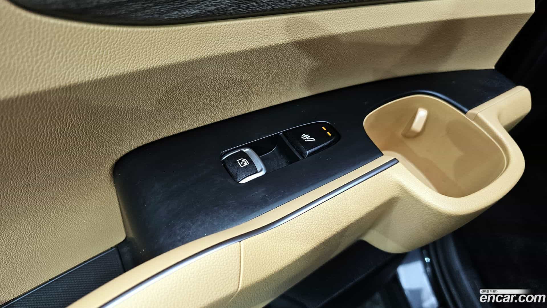 Sorento Kia 2021.0-OPTION-023