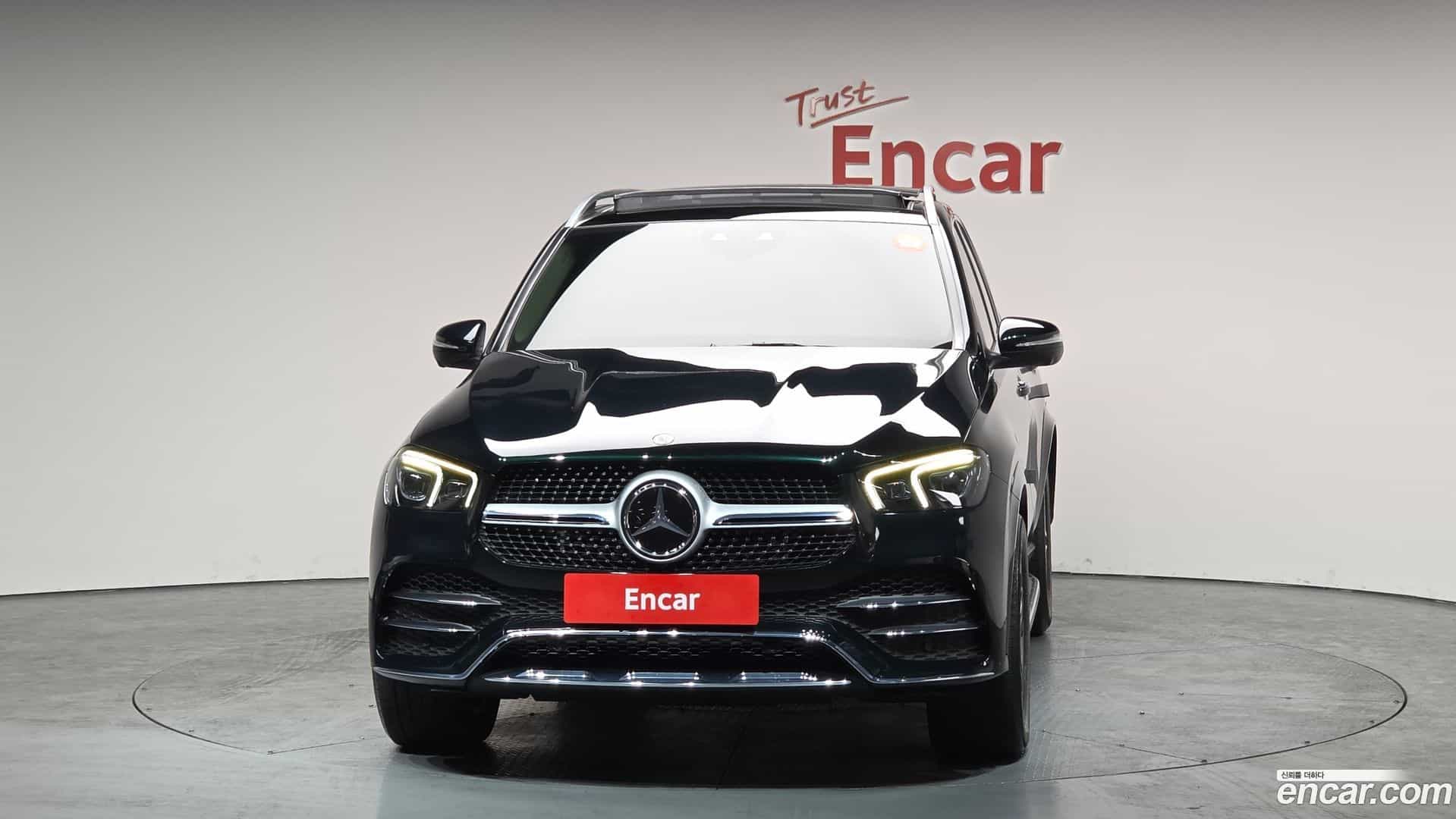 GLE-Class Mercedes-Benz 2021.5-OUTER-003