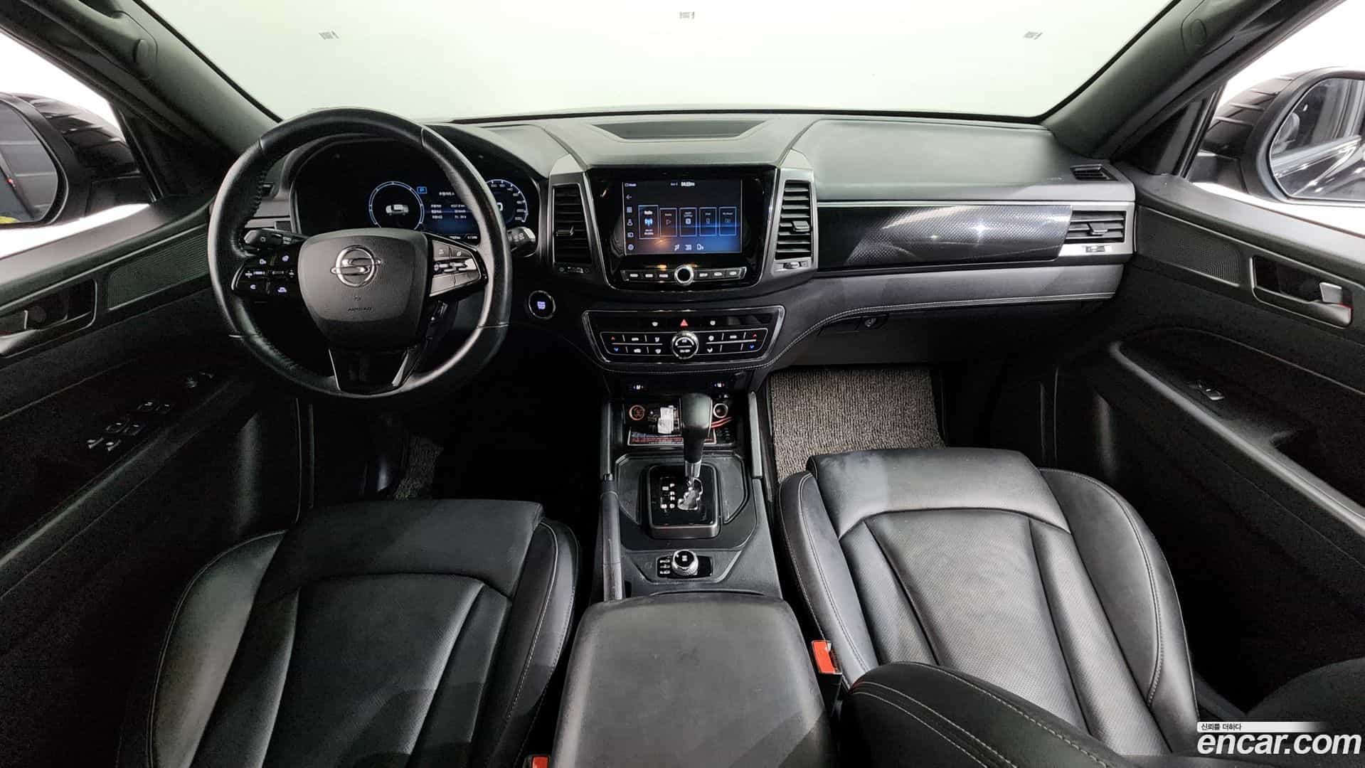 Rexton KG Mobility 2022.2-INNER-007