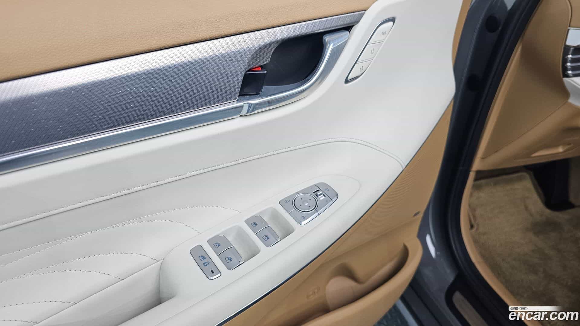 Grandeur Hyundai 2020.8-OPTION-021