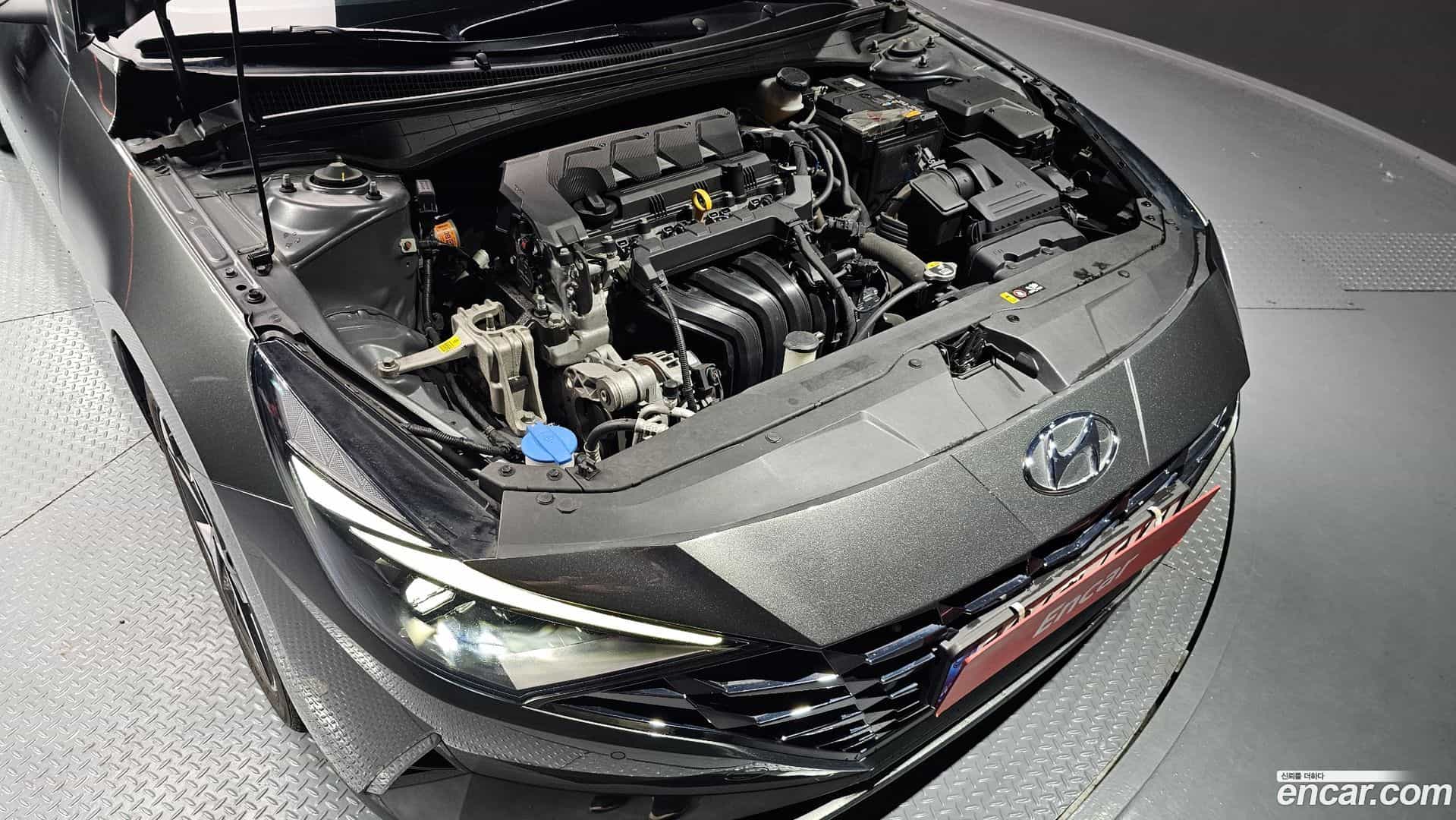 AVANTE Hyundai 2022.0-INNER-006