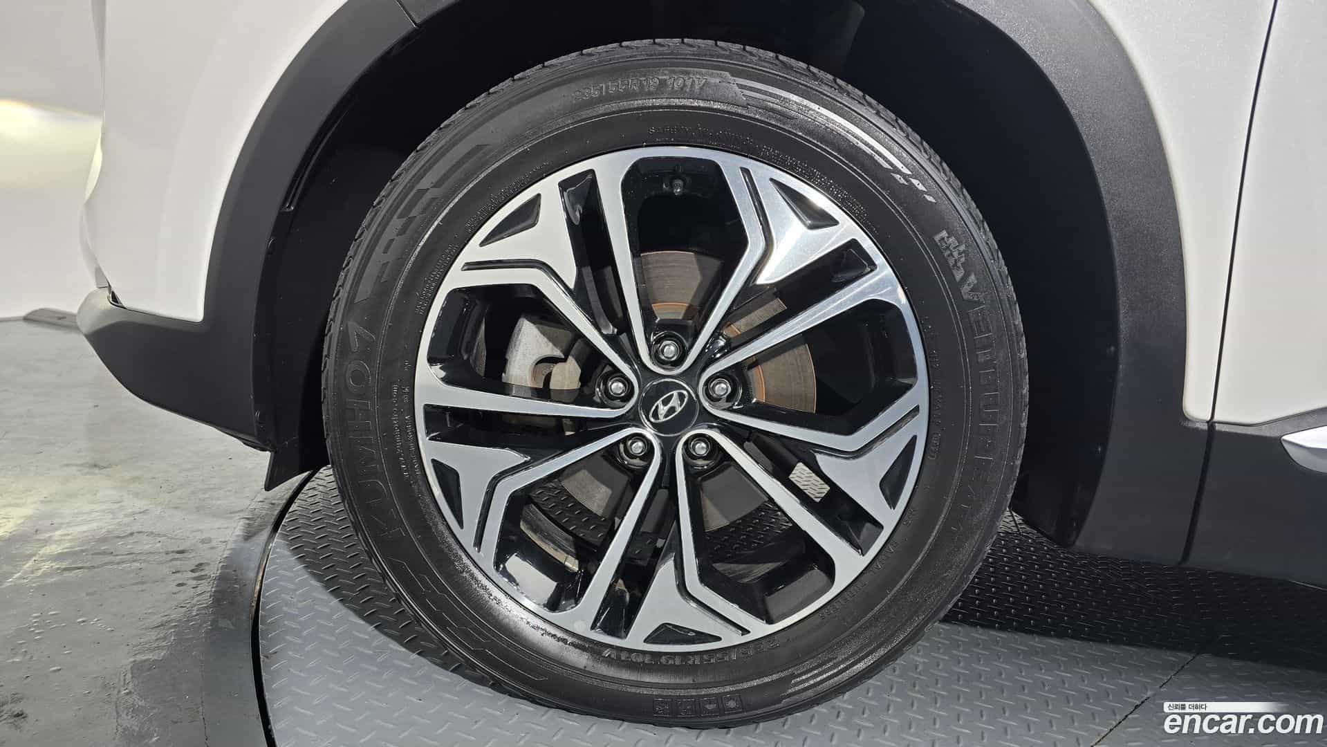 Santafe Hyundai 2018.1-OUTER-005