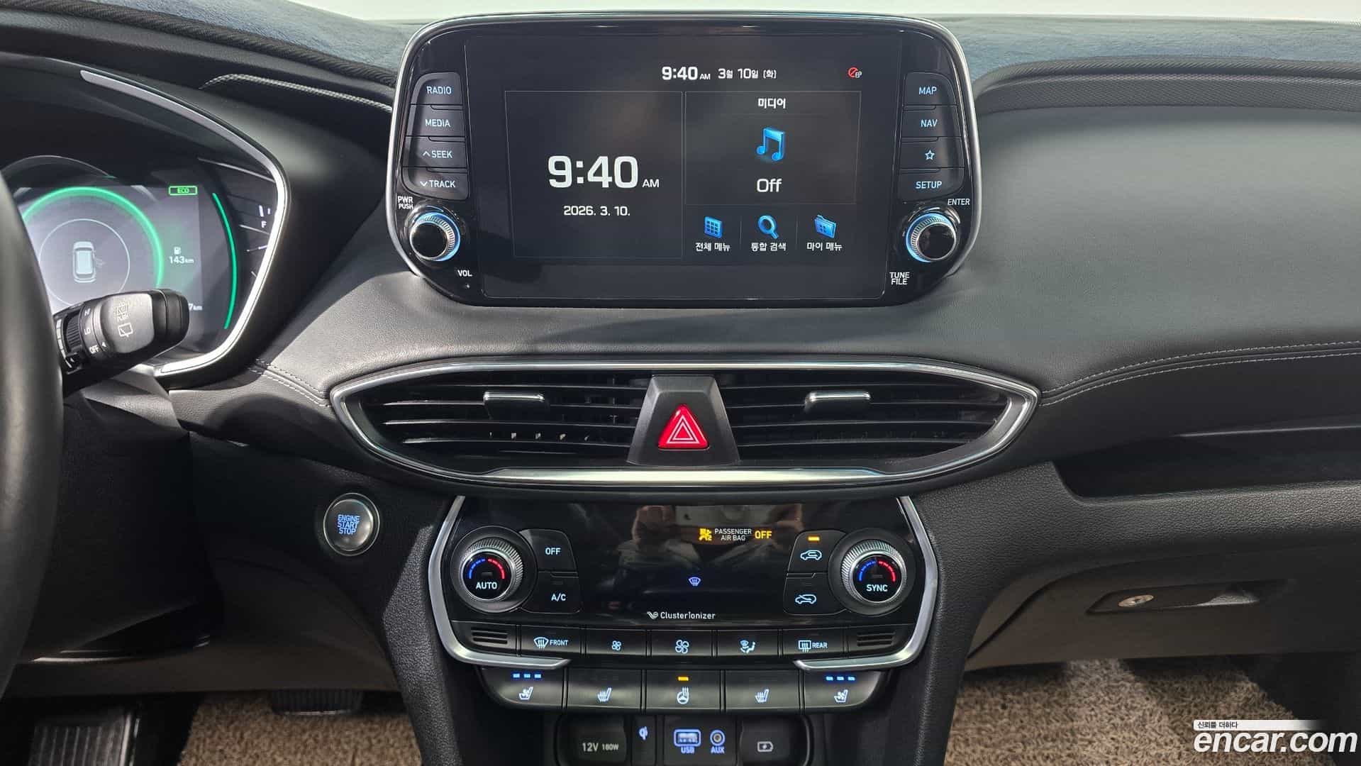 Santafe Hyundai 2018.1-OPTION-018