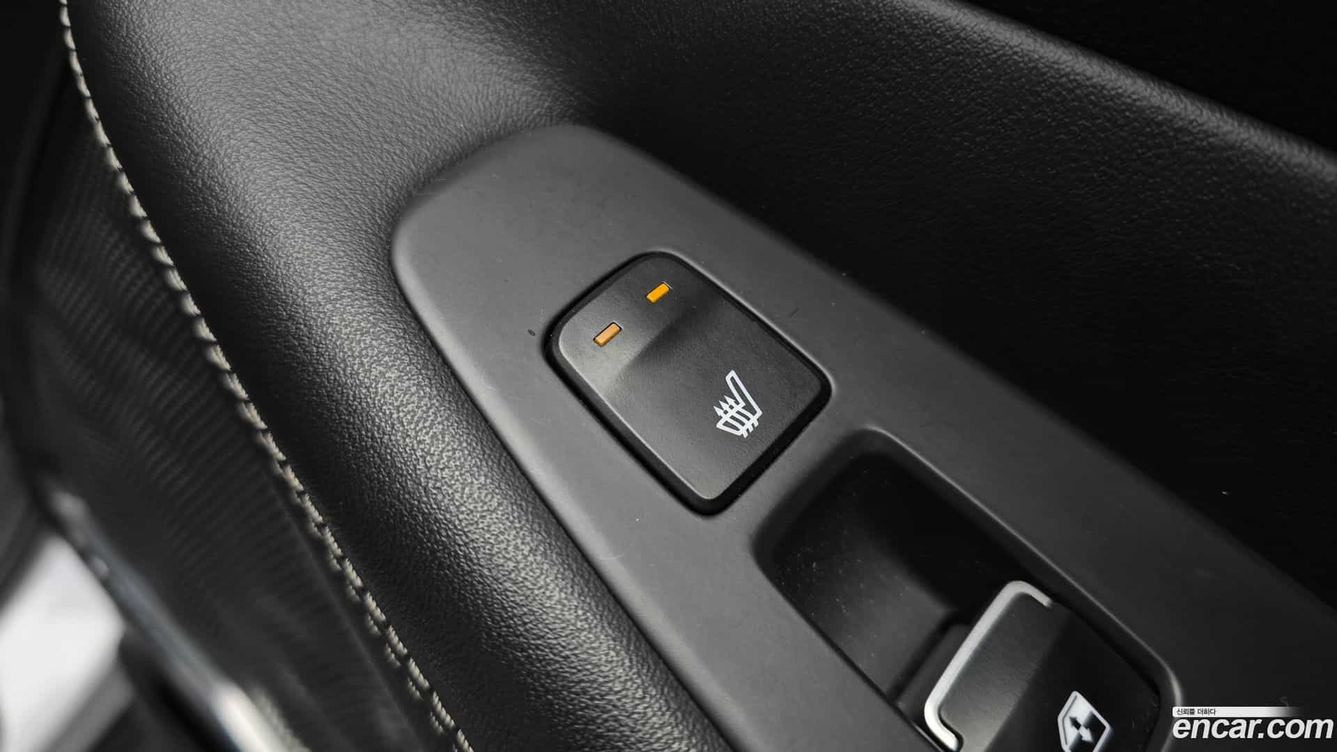 Santafe Hyundai 2018.1-OPTION-022
