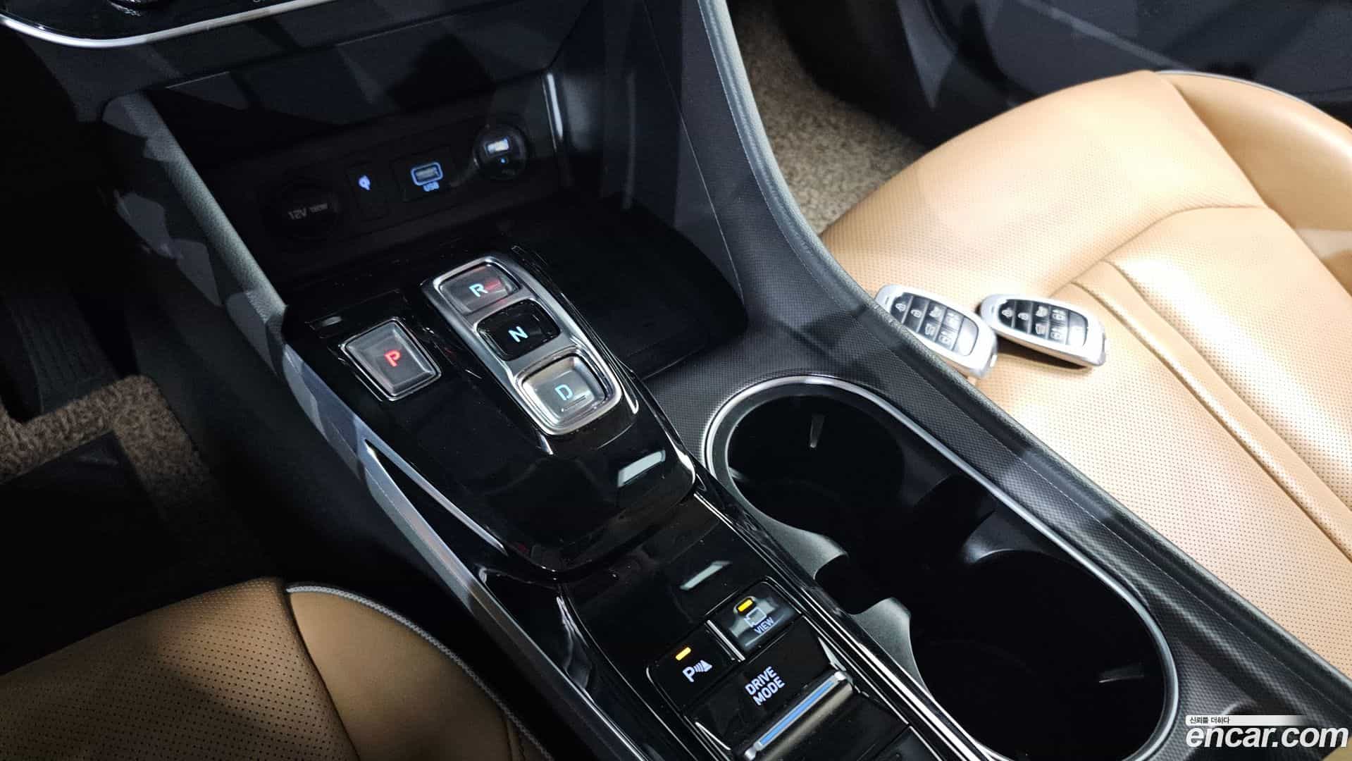 Sonata Hyundai 2019.4-INNER-009