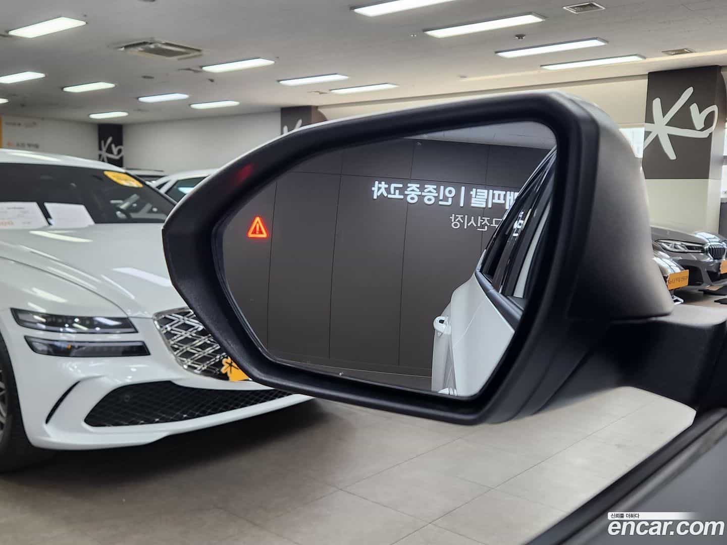 Tucson Hyundai 2023.1-INNER-009