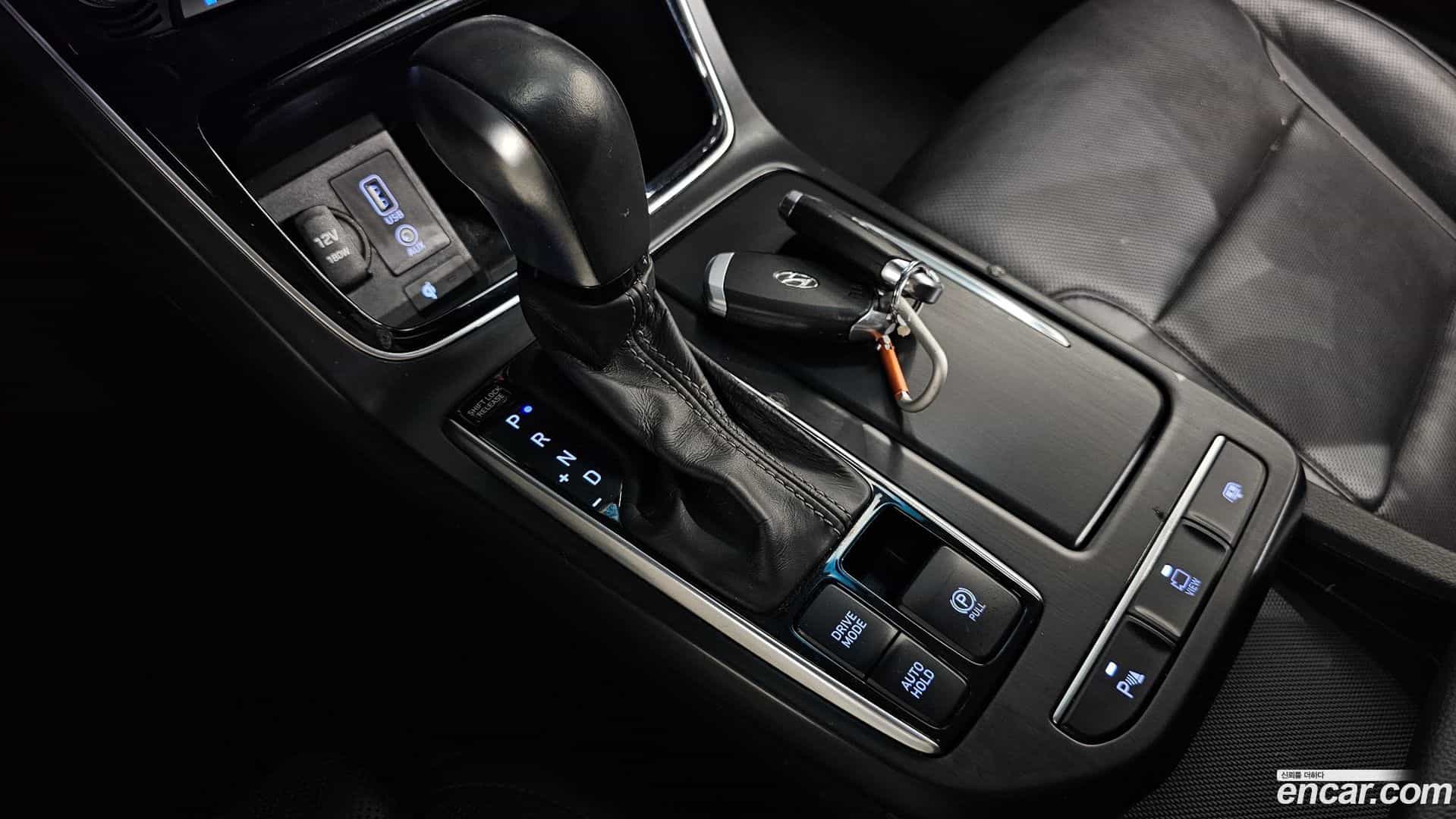 Grandeur Hyundai 2017.4-INNER-009