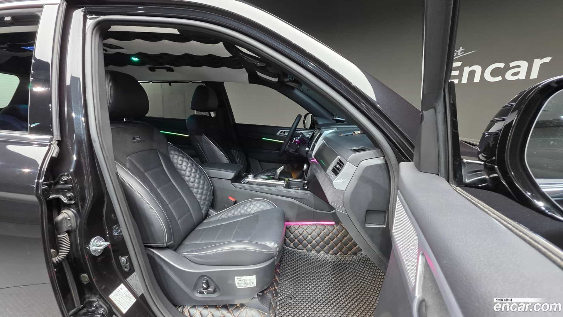 Rexton KG Mobility 2020.11-INNER-010