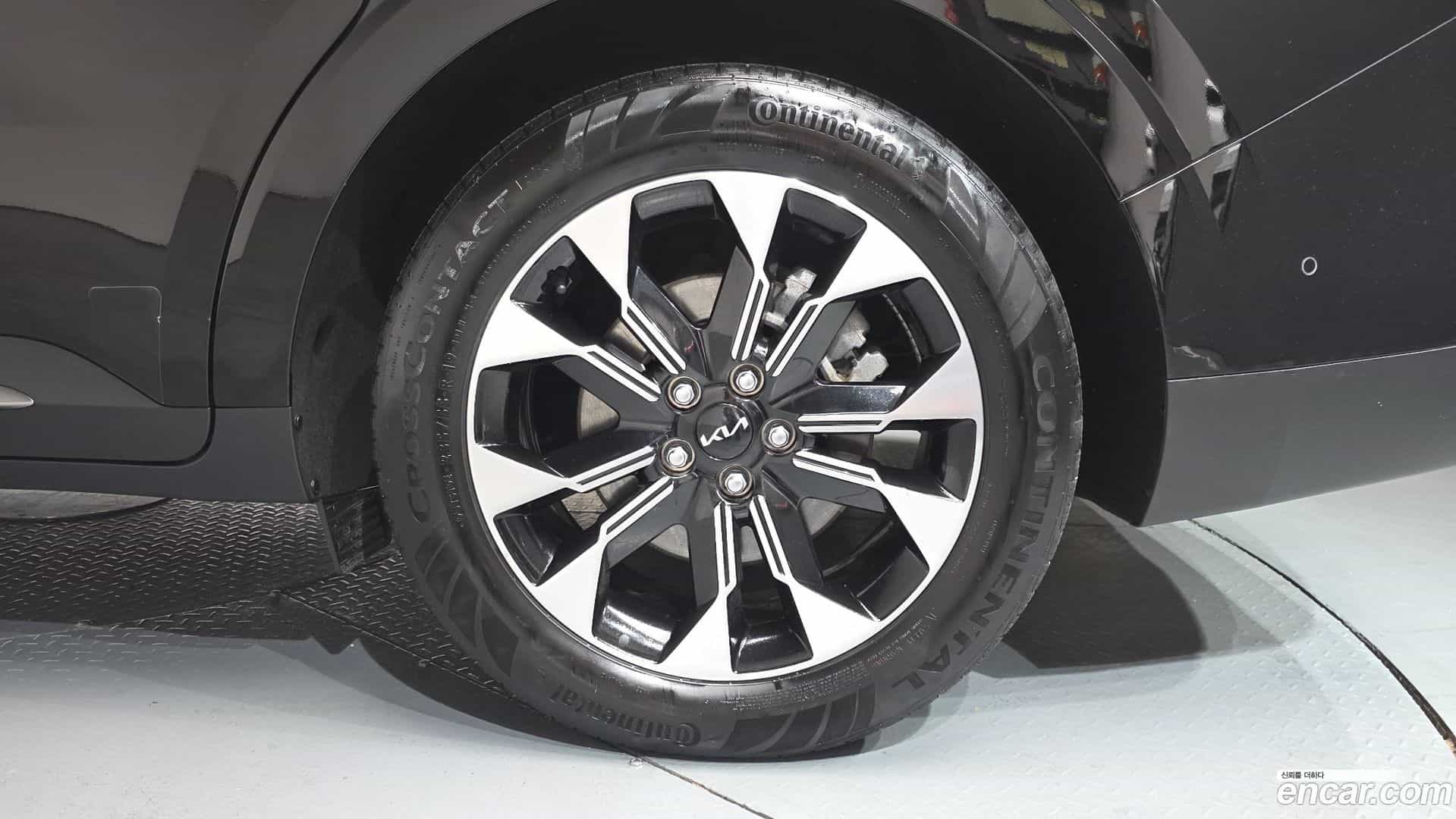 Canival Kia 2023.10-OUTER-005