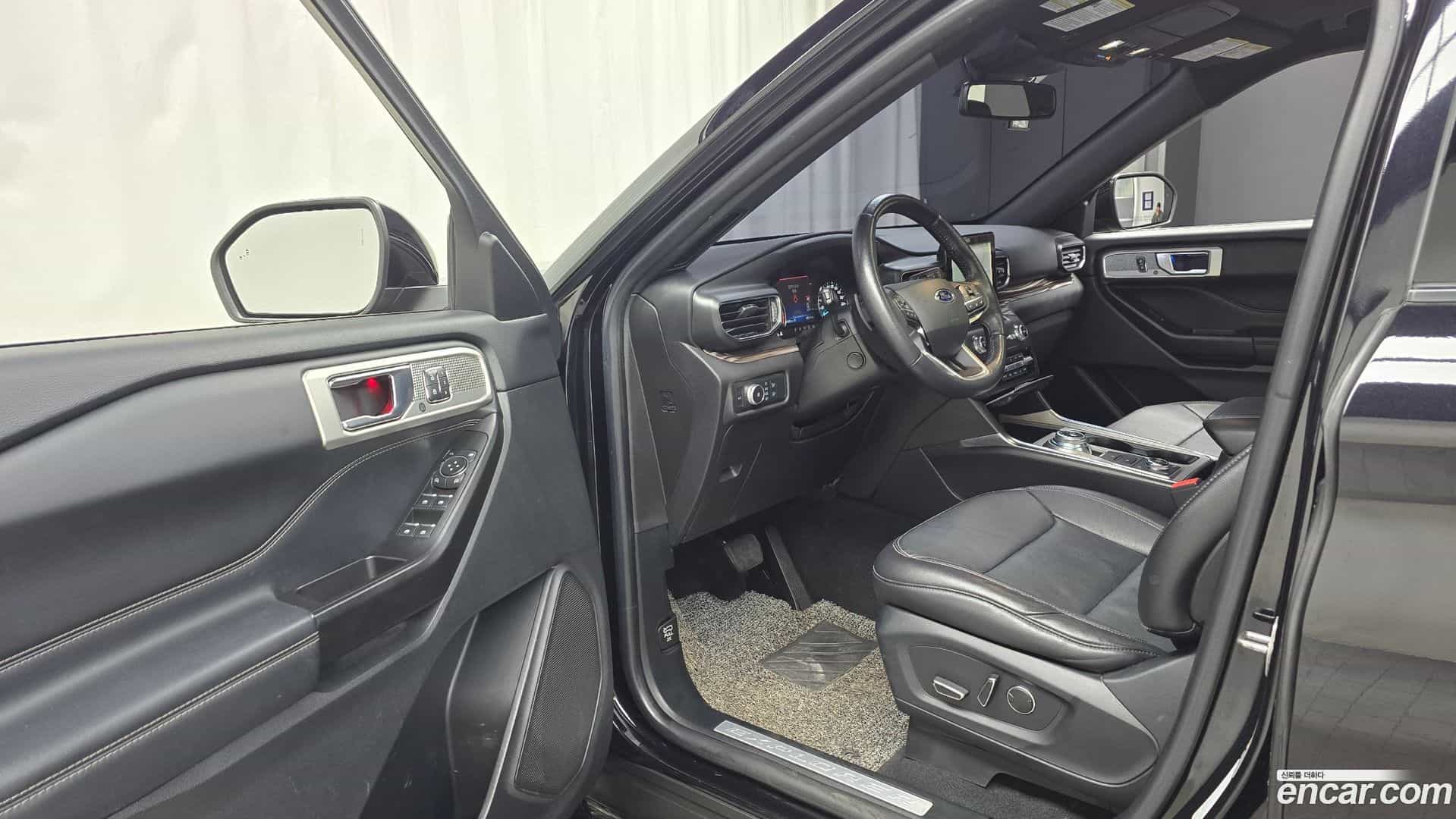 Explorer Ford 2020.3-OPTION-015