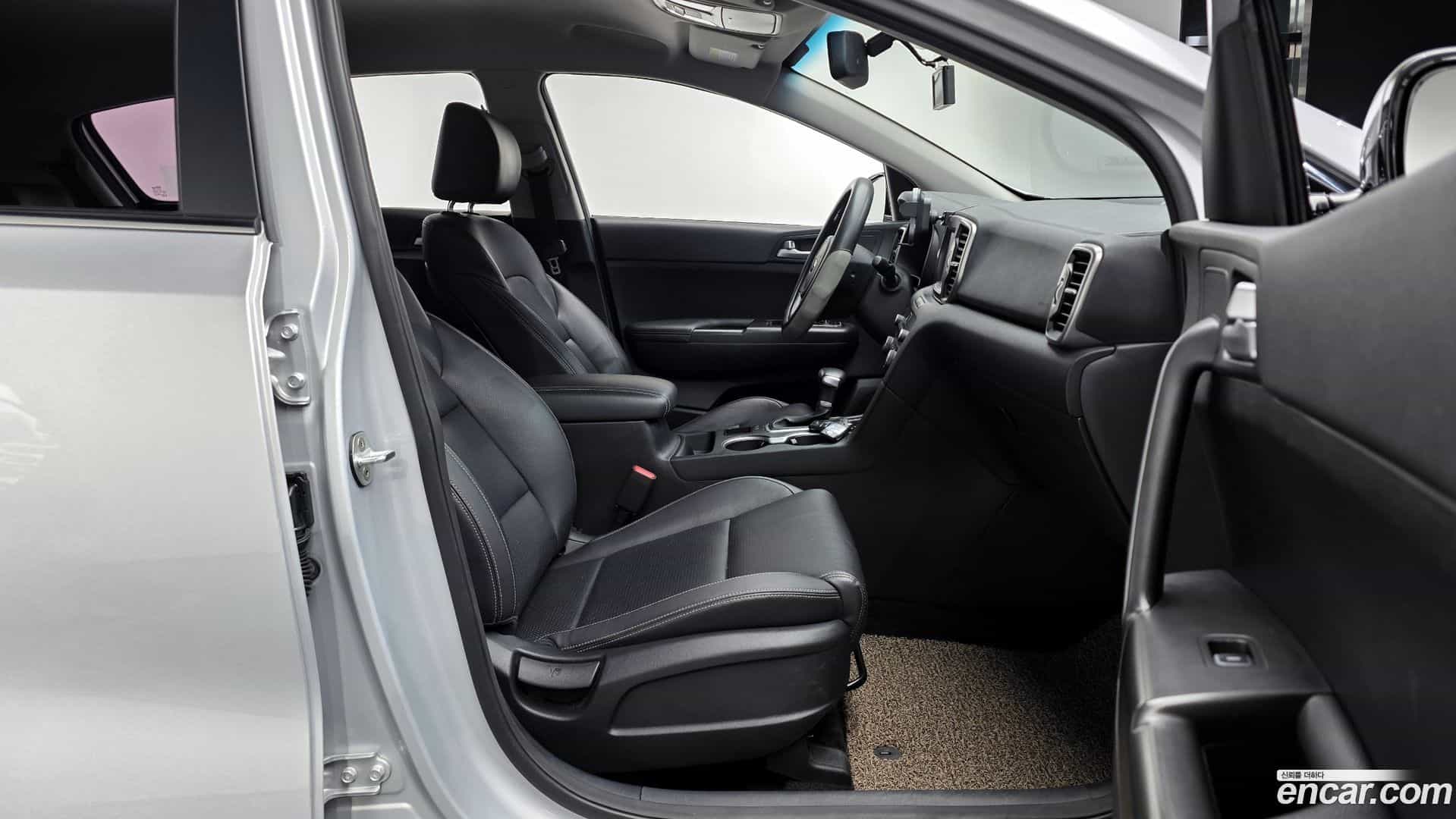 Sportage Kia 2015.9-INNER-010