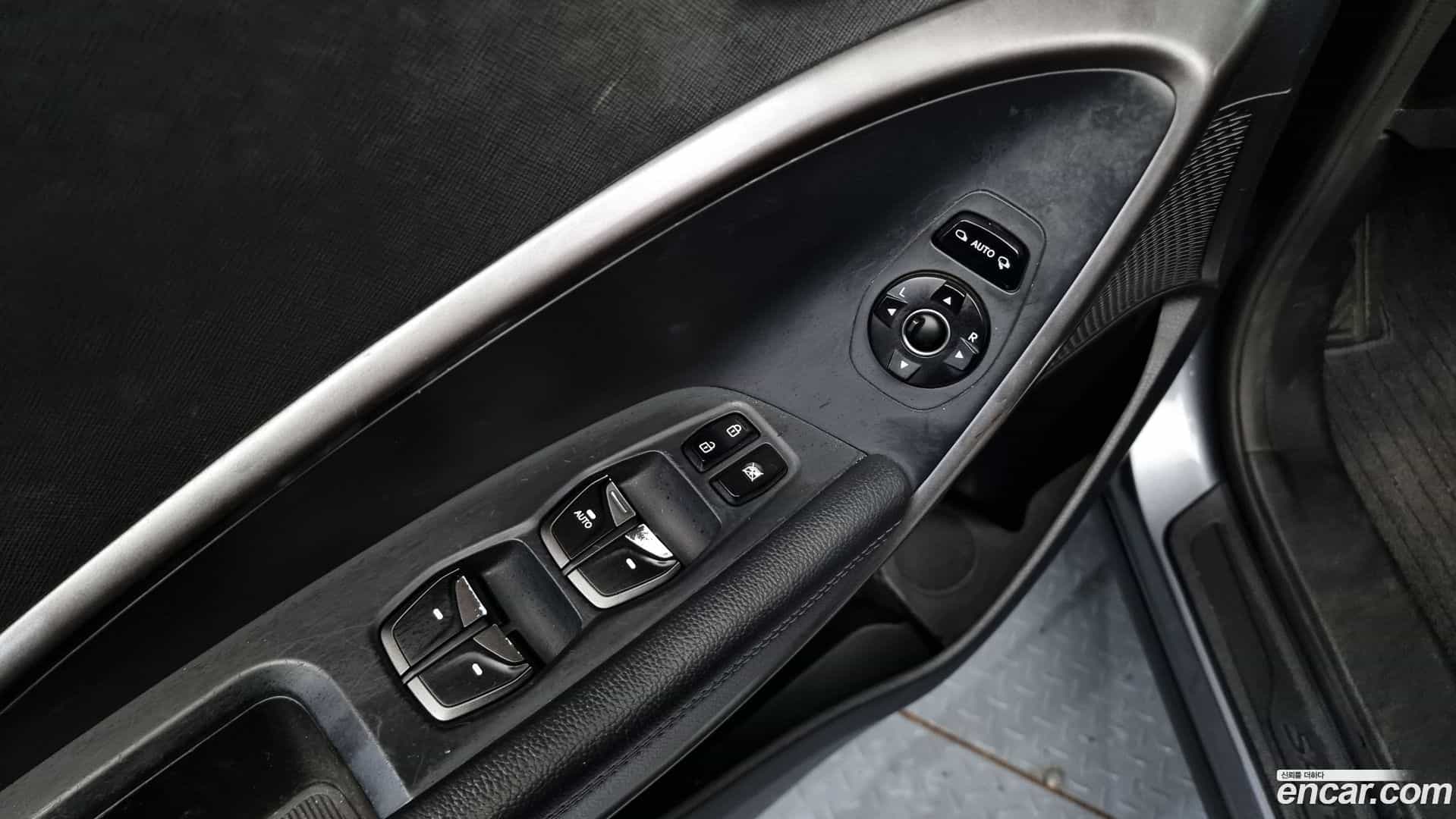 Santafe Hyundai 2015.5-OPTION-021