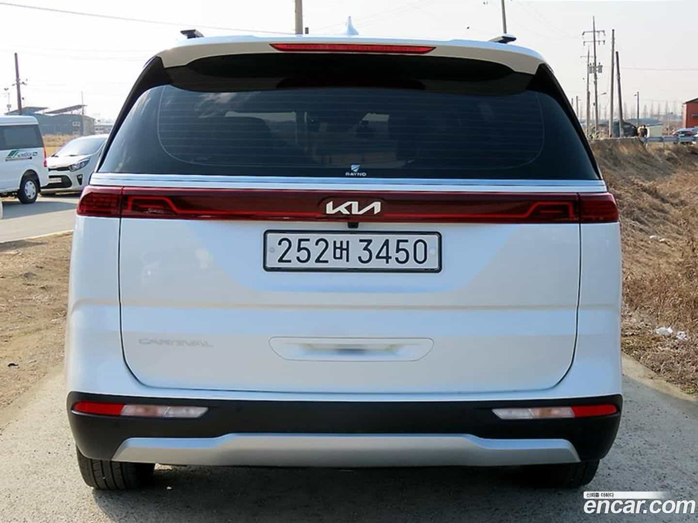 Canival Kia 2023.1-OUTER-004