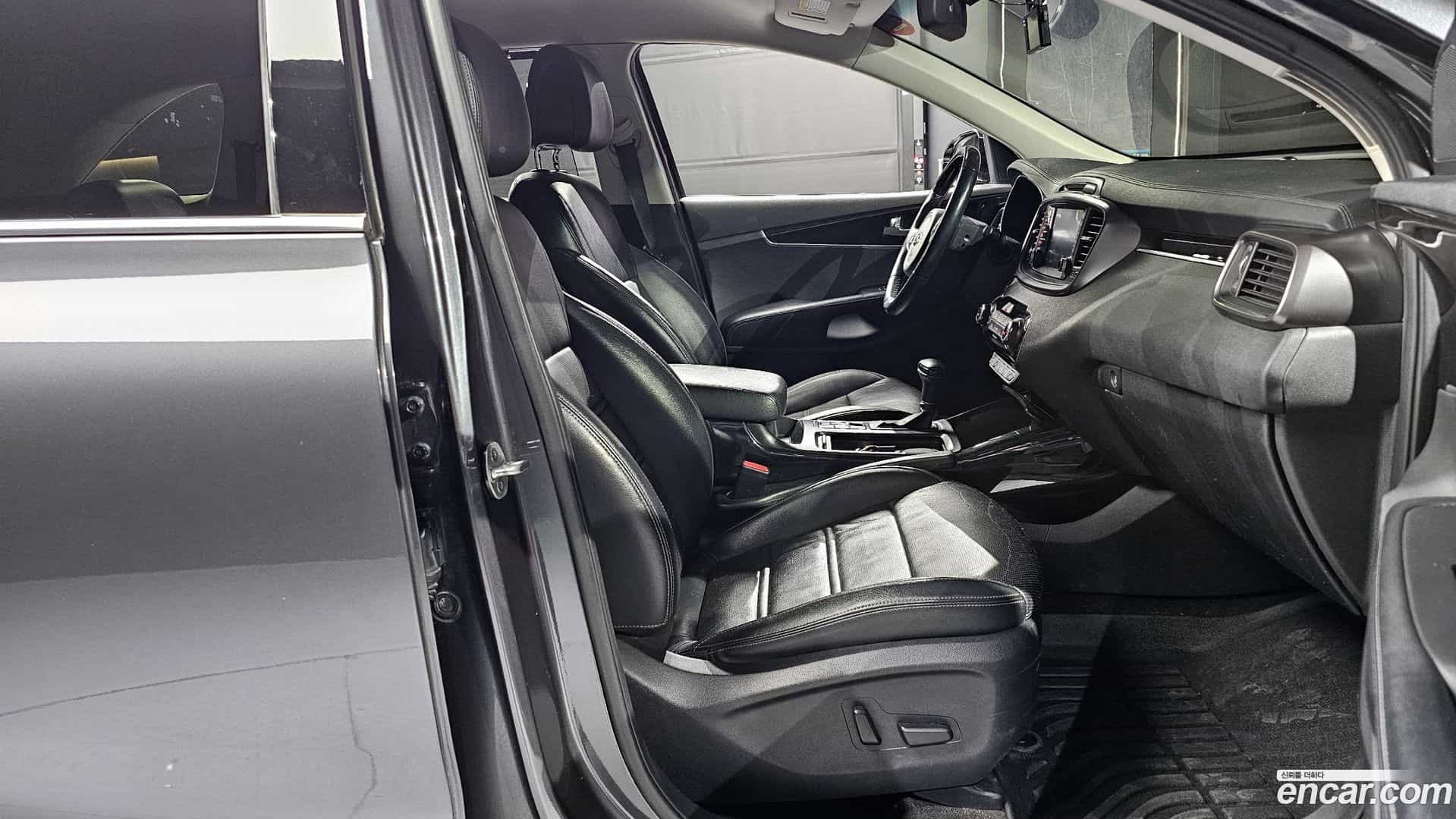 Sorento Kia 2015.1-OPTION-015