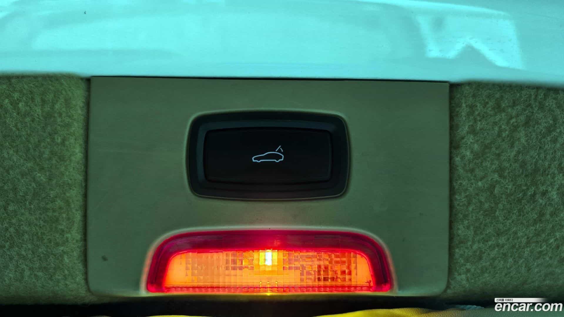 Cayenne Porsche 2011.10-OPTION-024