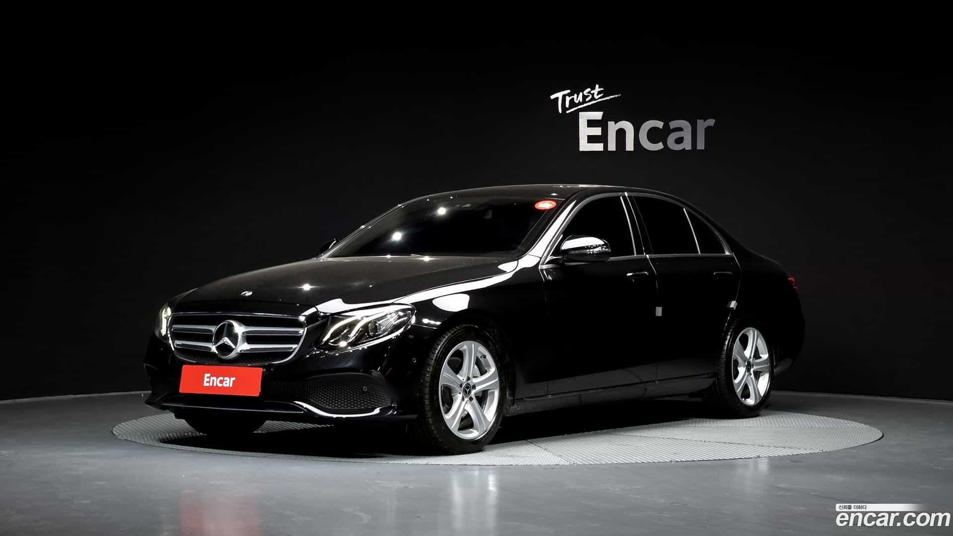 E-Class Mercedes-Benz 2018.2-OUTER-001