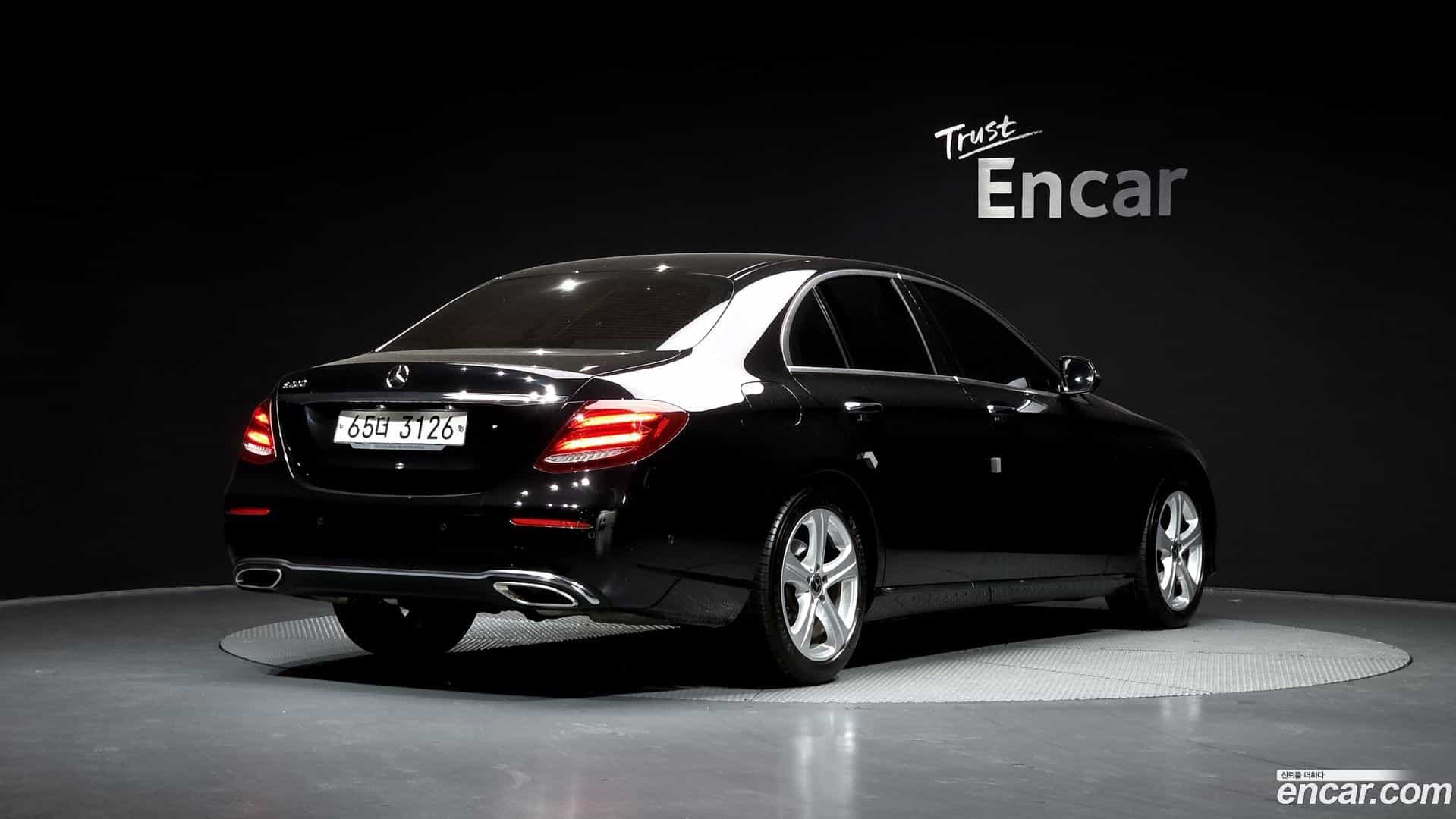 E-Class Mercedes-Benz 2018.2-OUTER-002