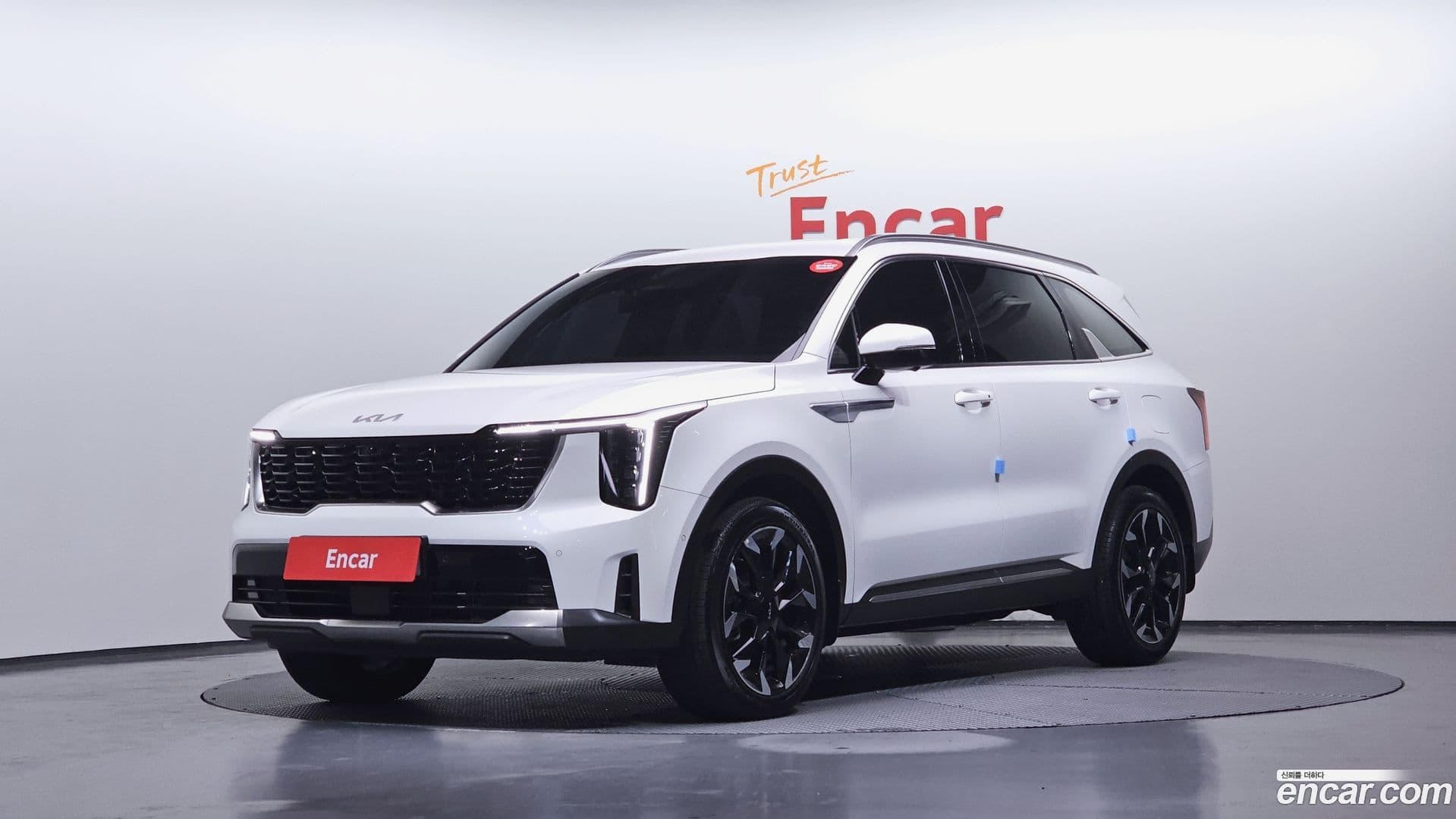 Main__Slider__Photo:Sorento Kia 2023.11-0