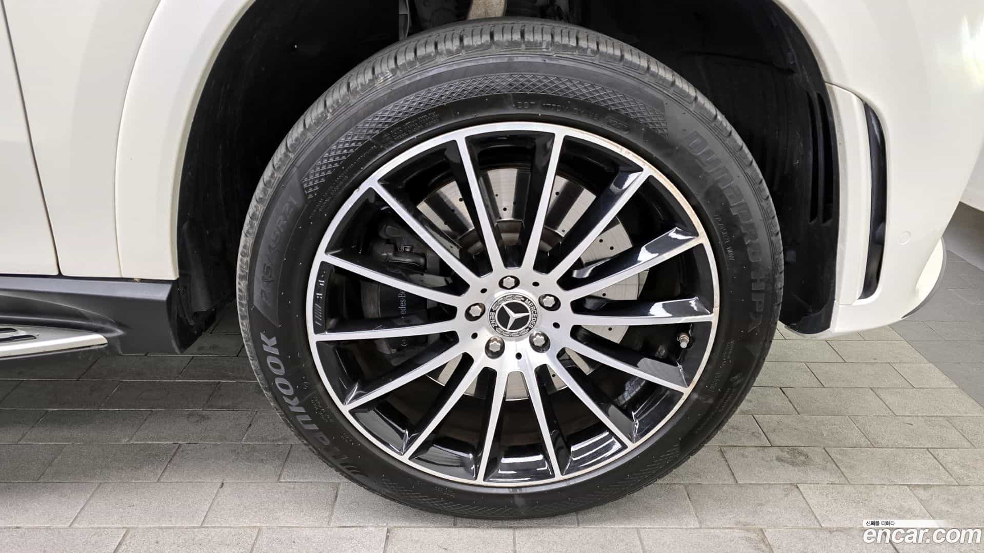 GLE-Class Mercedes-Benz 2022.5-OUTER-005