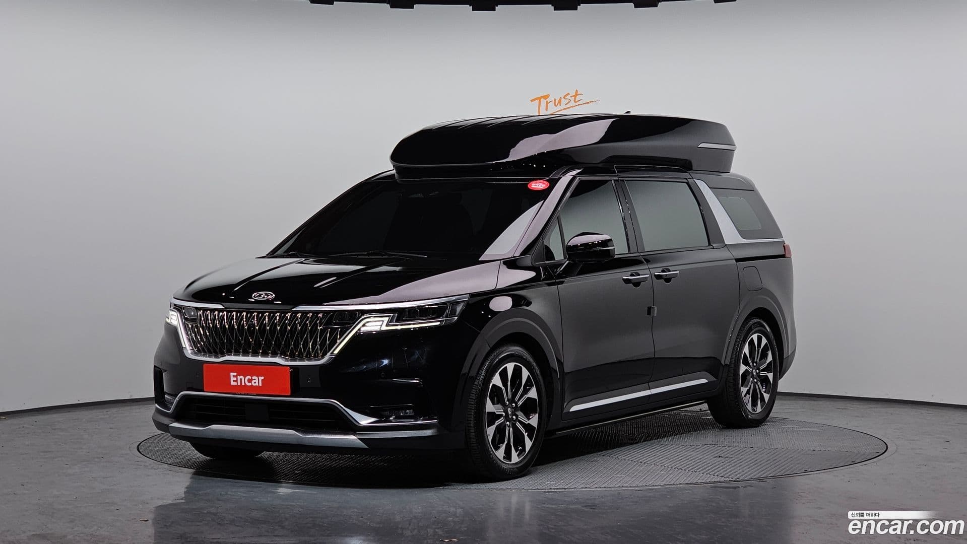 Main__Slider__Photo:Canival Kia 2021.0-0