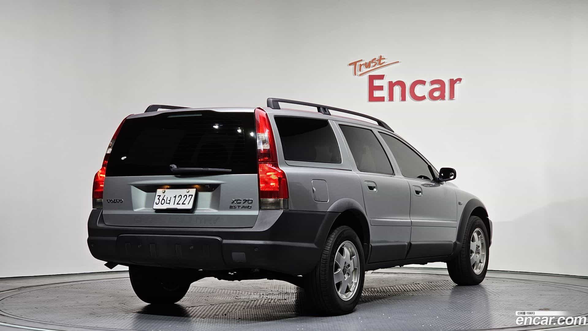 XC70 Volvo 2004.10-OUTER-002