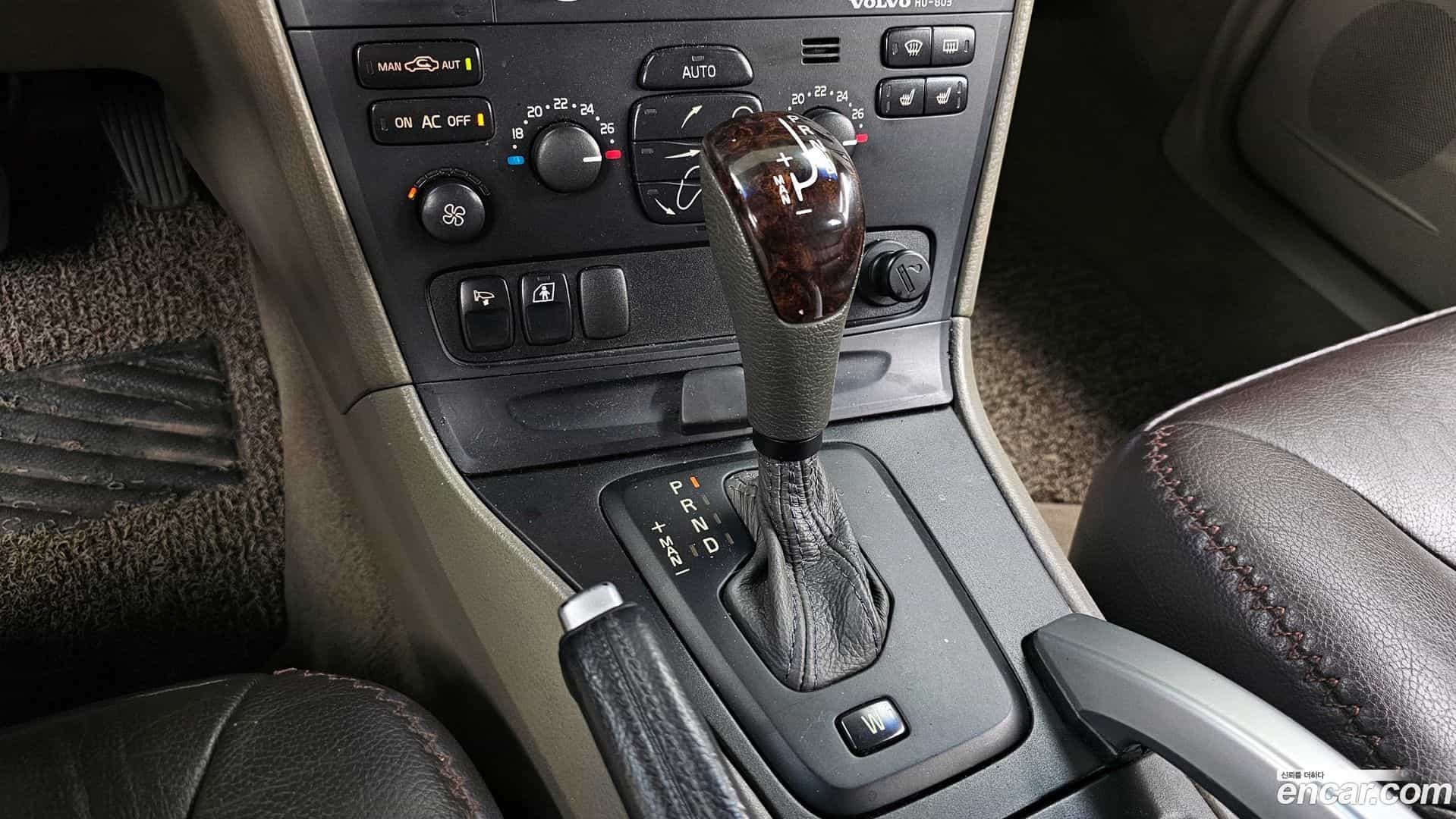 XC70 Volvo 2004.10-INNER-009