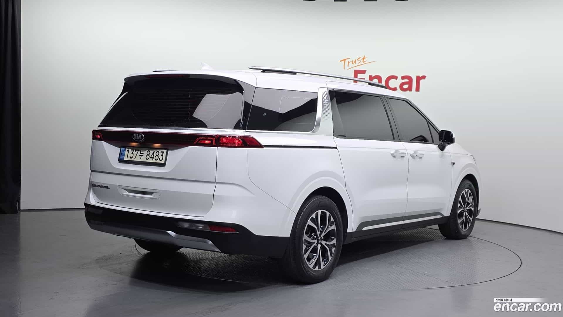 Canival Kia 2020.10-OUTER-002