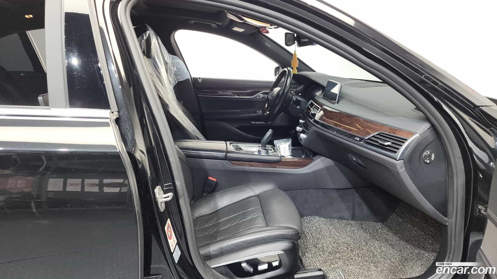 7-Series BMW 2016.4-OPTION-015