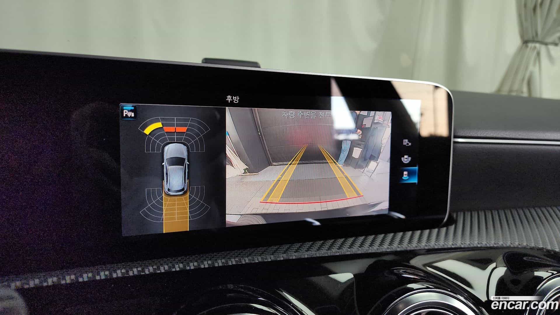 A-Class Mercedes-Benz 2019.10-OPTION-019