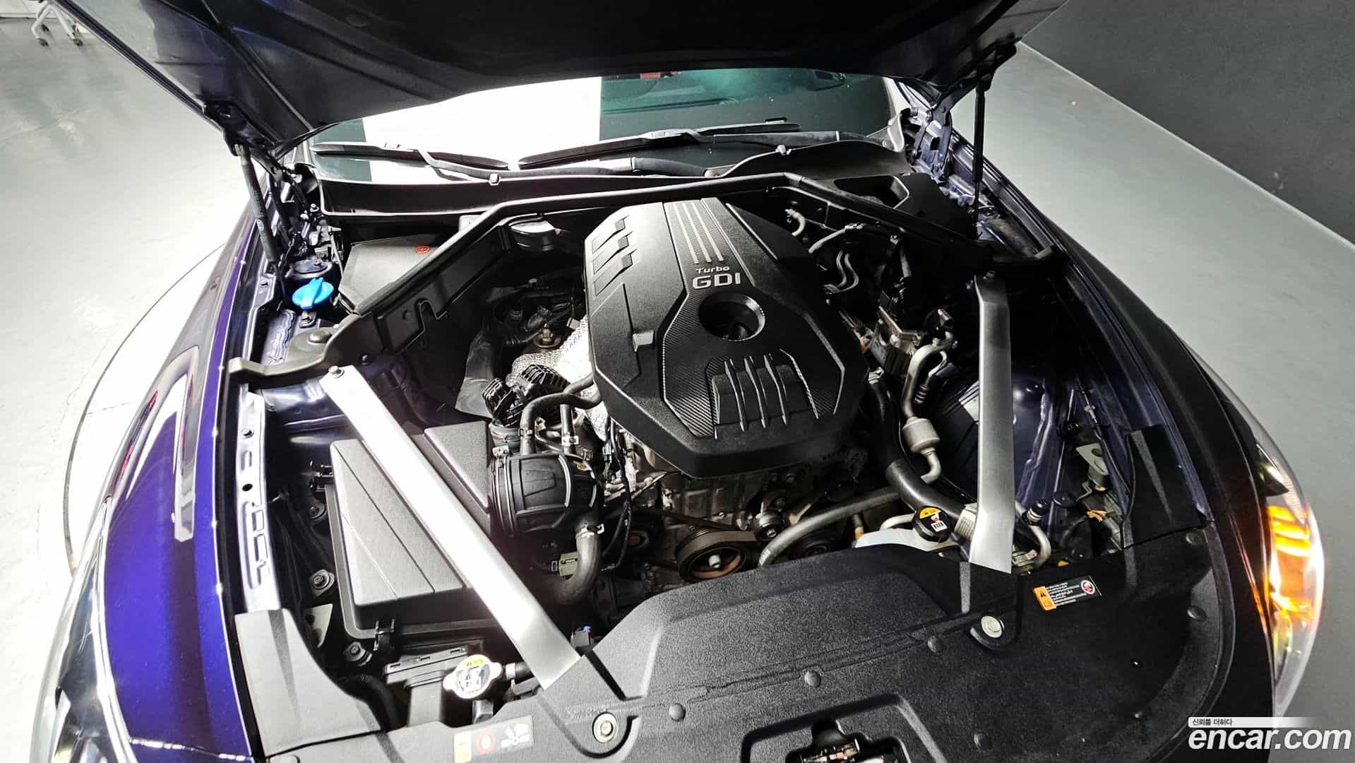 Stinger Kia 2020.0-INNER-006