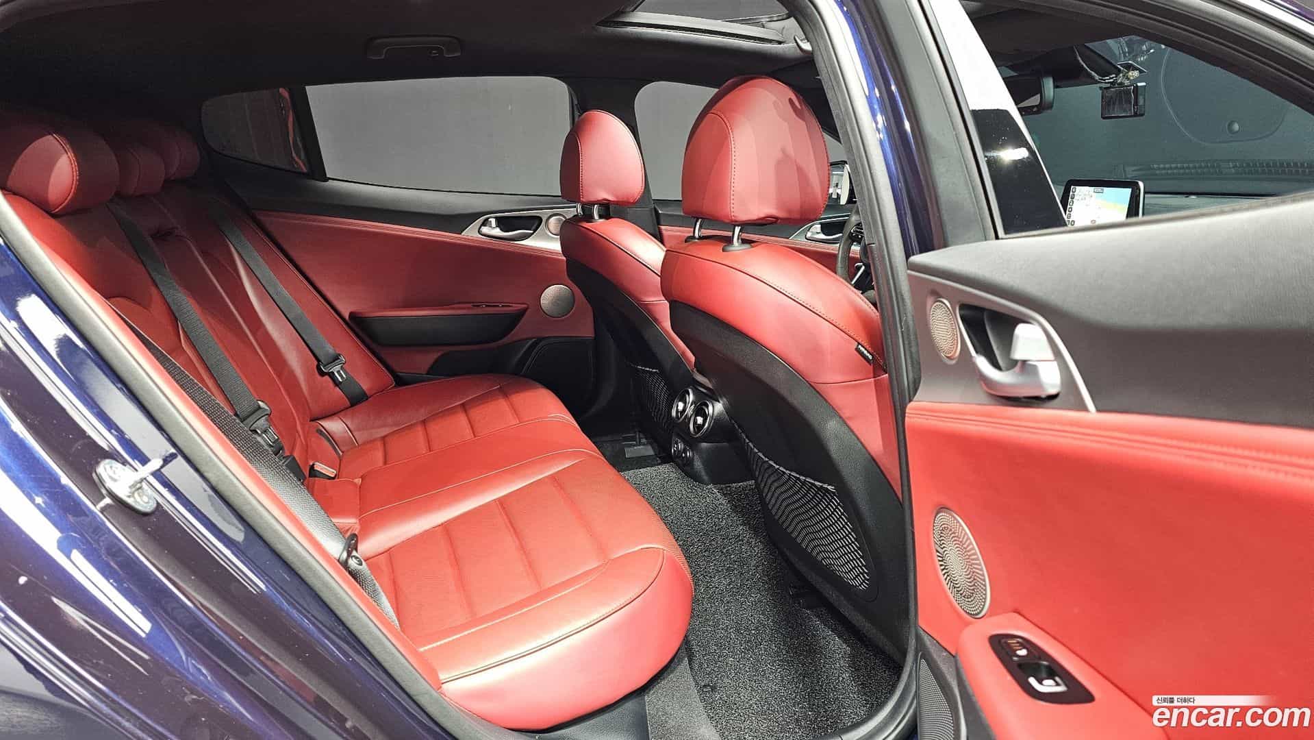 Stinger Kia 2020.0-OPTION-015