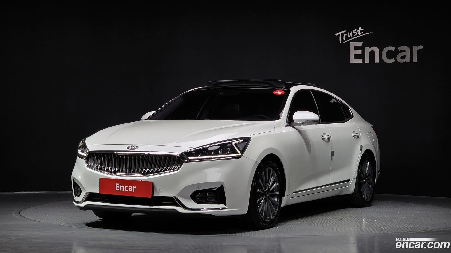 Main__Slider__Photo:K7 Kia 2019.3-0