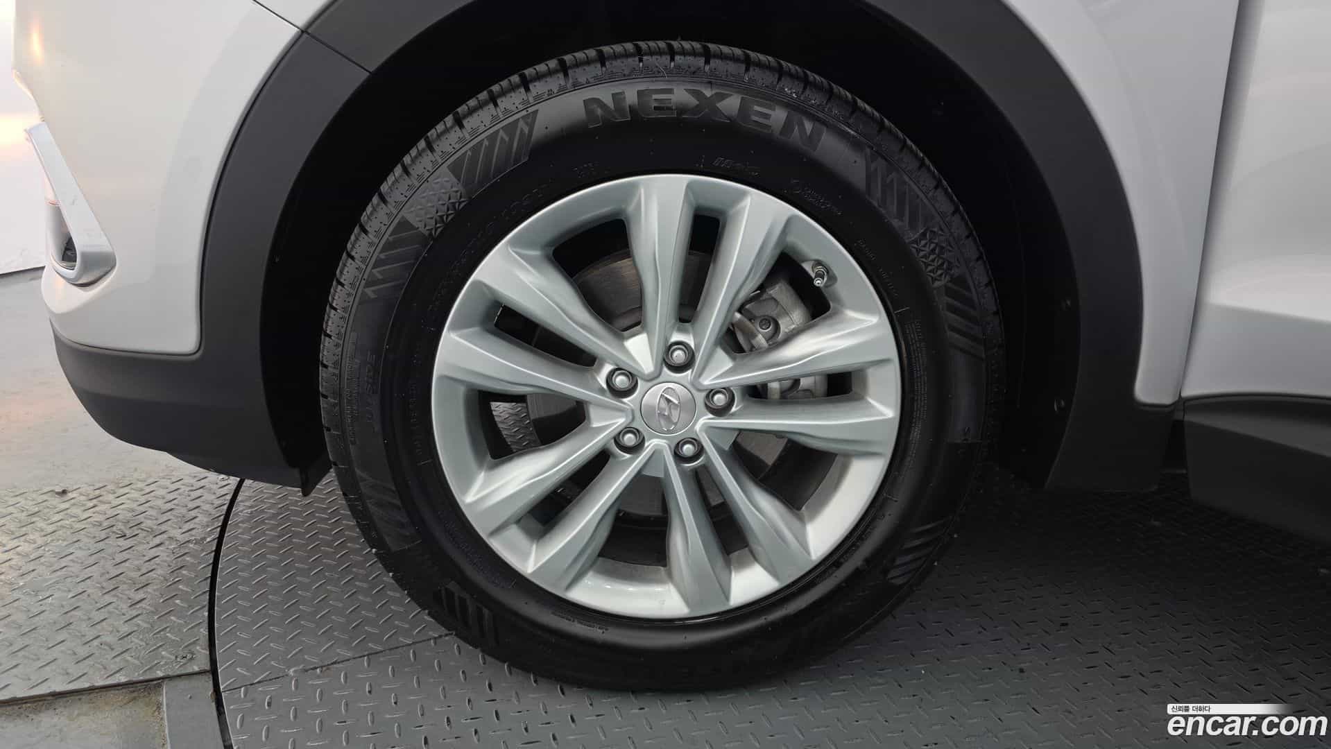 Santafe Hyundai 2017.8-OUTER-005