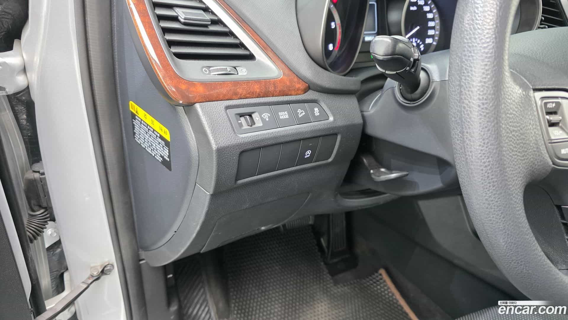 Santafe Hyundai 2017.8-OPTION-019