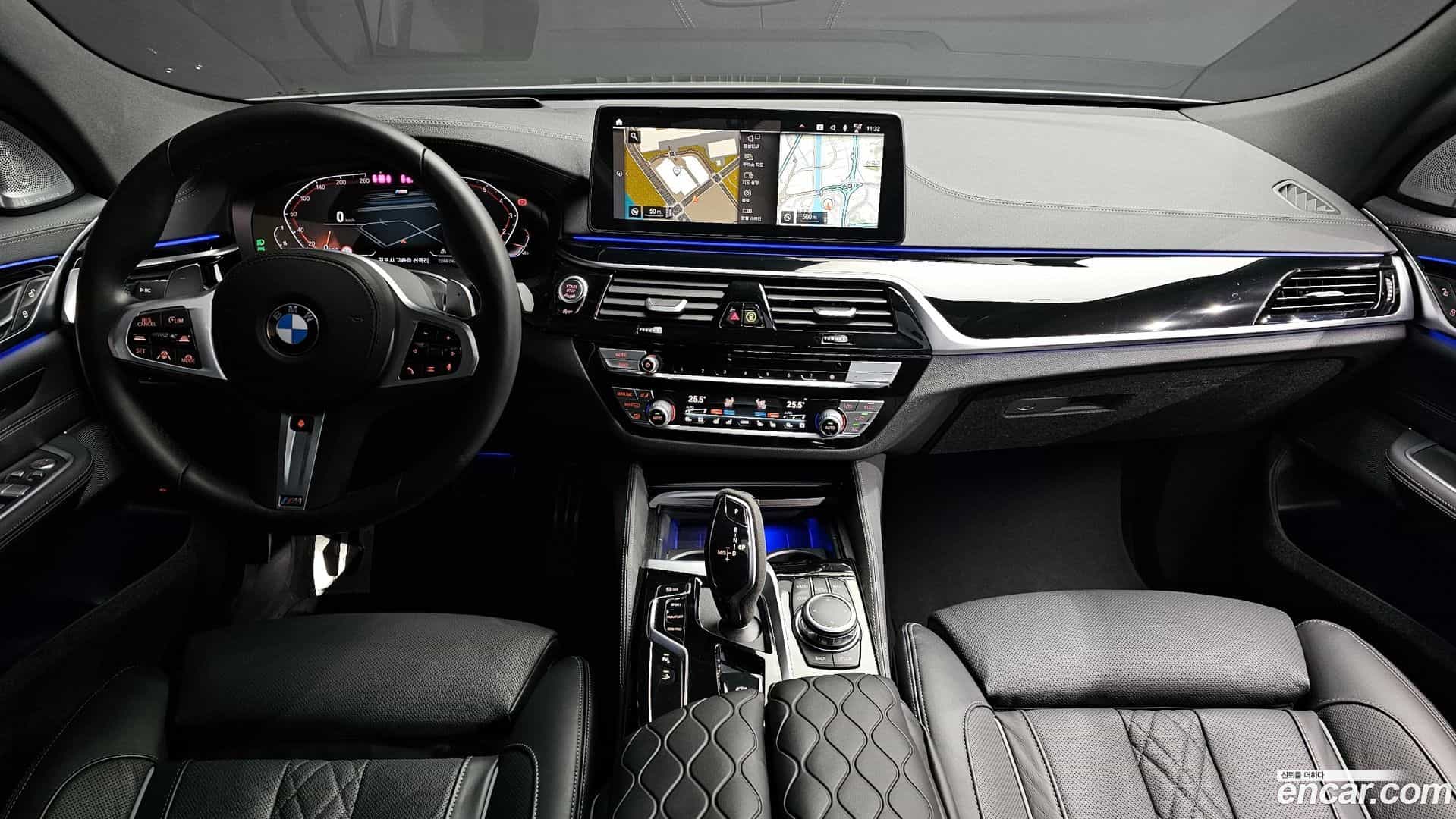 Gran Turismo BMW 2022.4-INNER-007