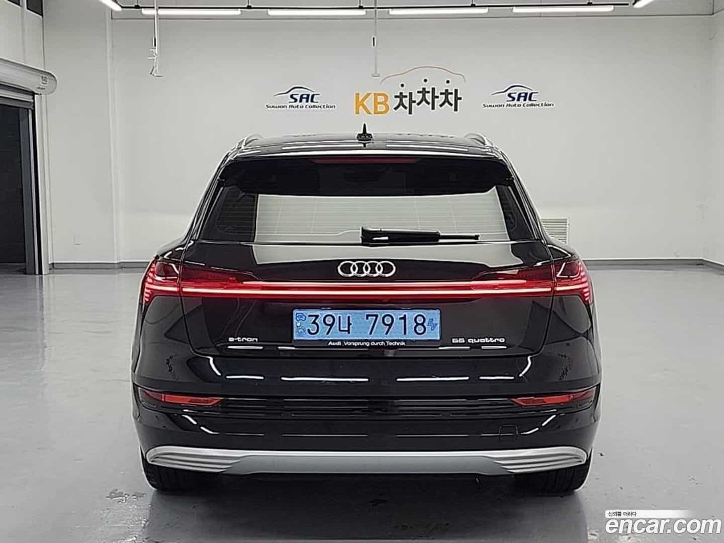 e-tron Audi 2020.6-OUTER-003
